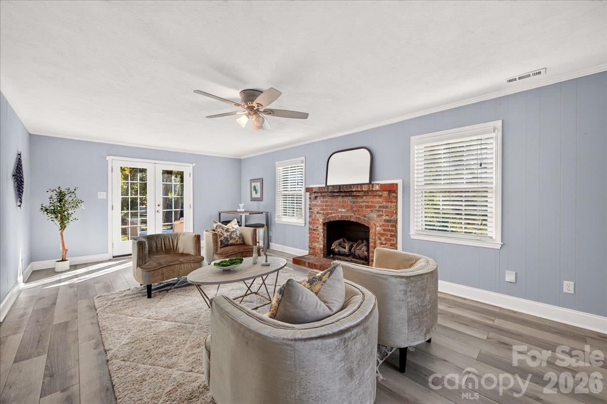 2936 Burnt Mill Road Property Photo 24