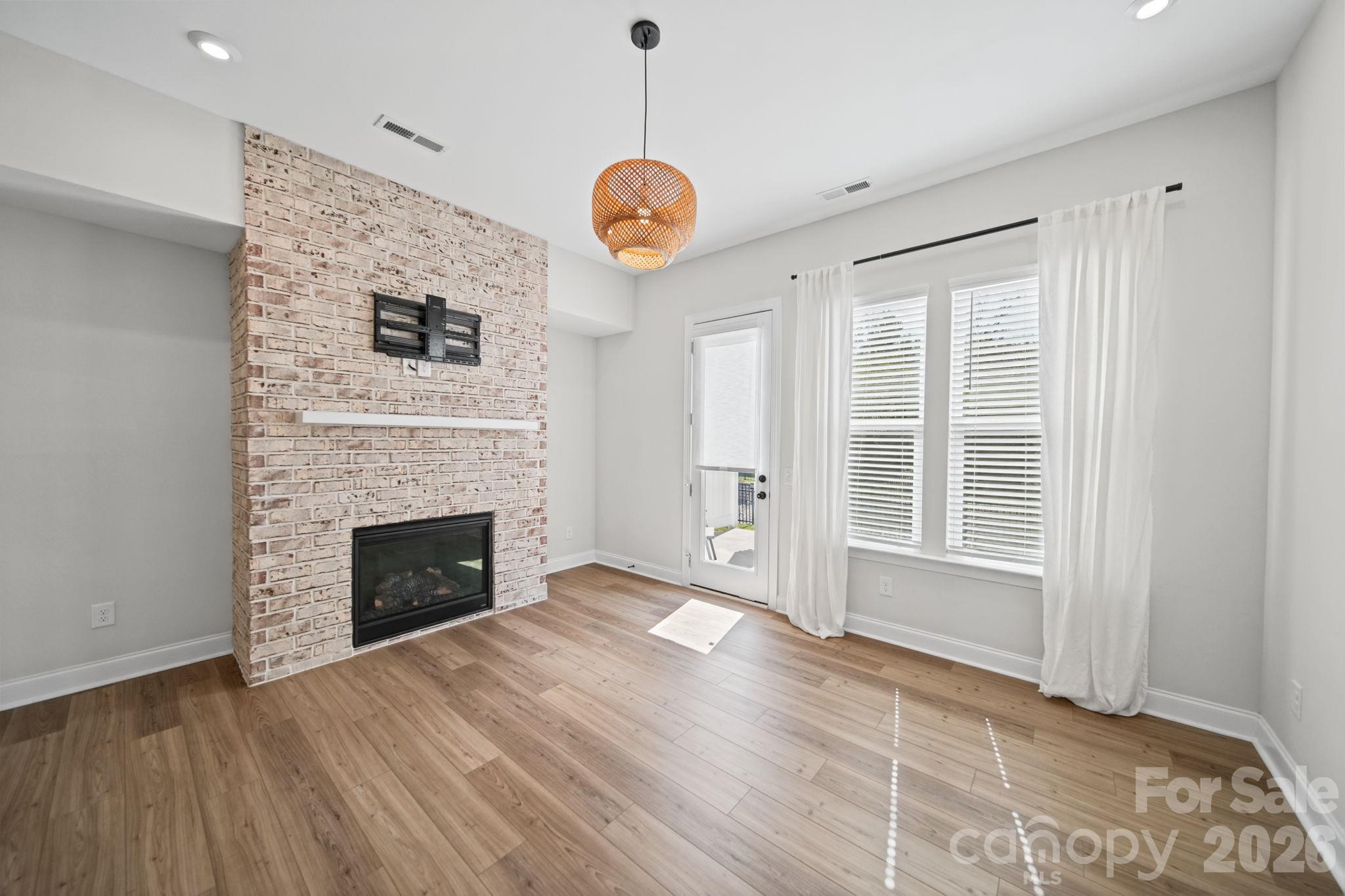 203 Heathbrook Lane Property Photo 15