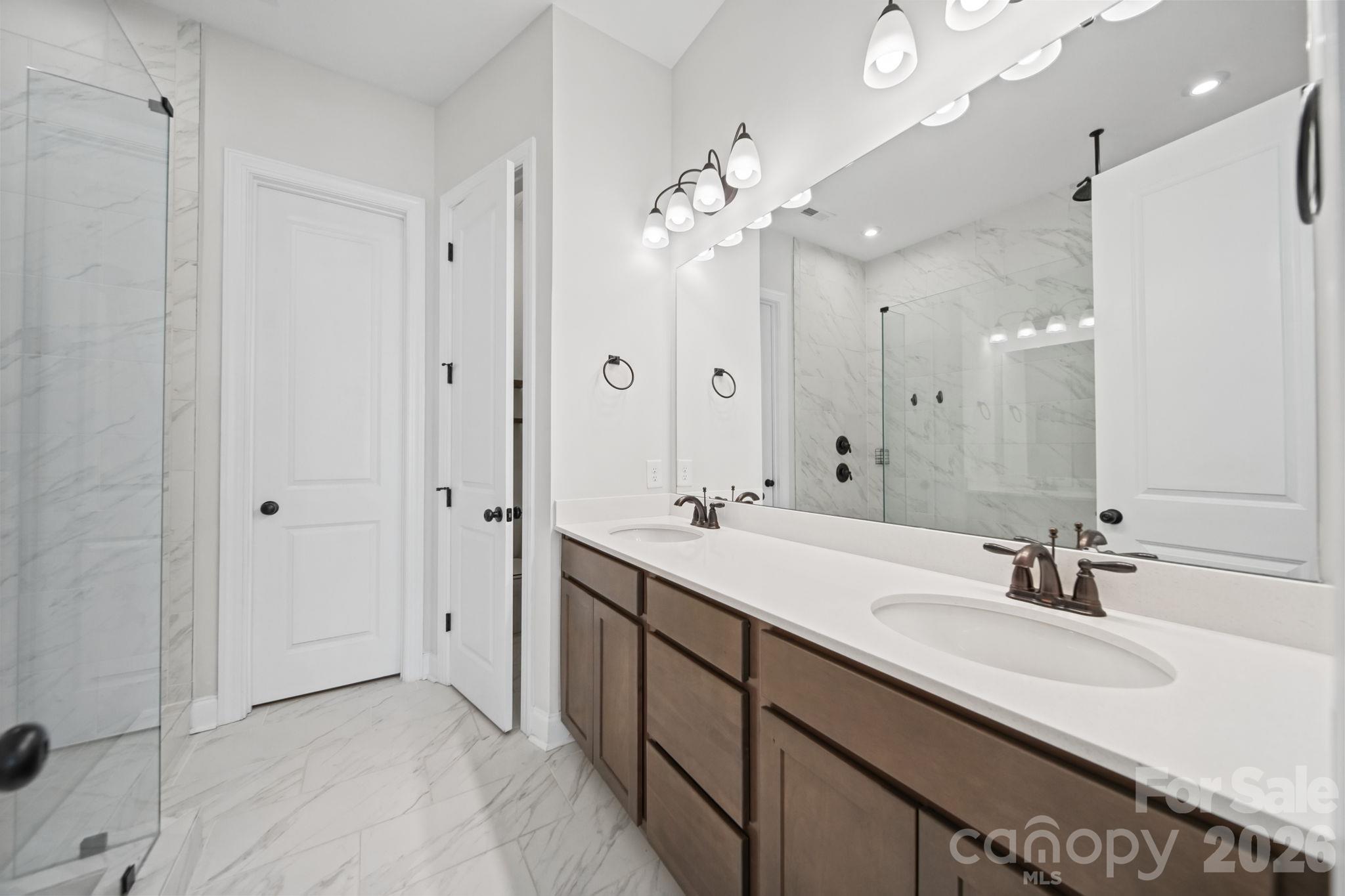 203 Heathbrook Lane Property Photo 18