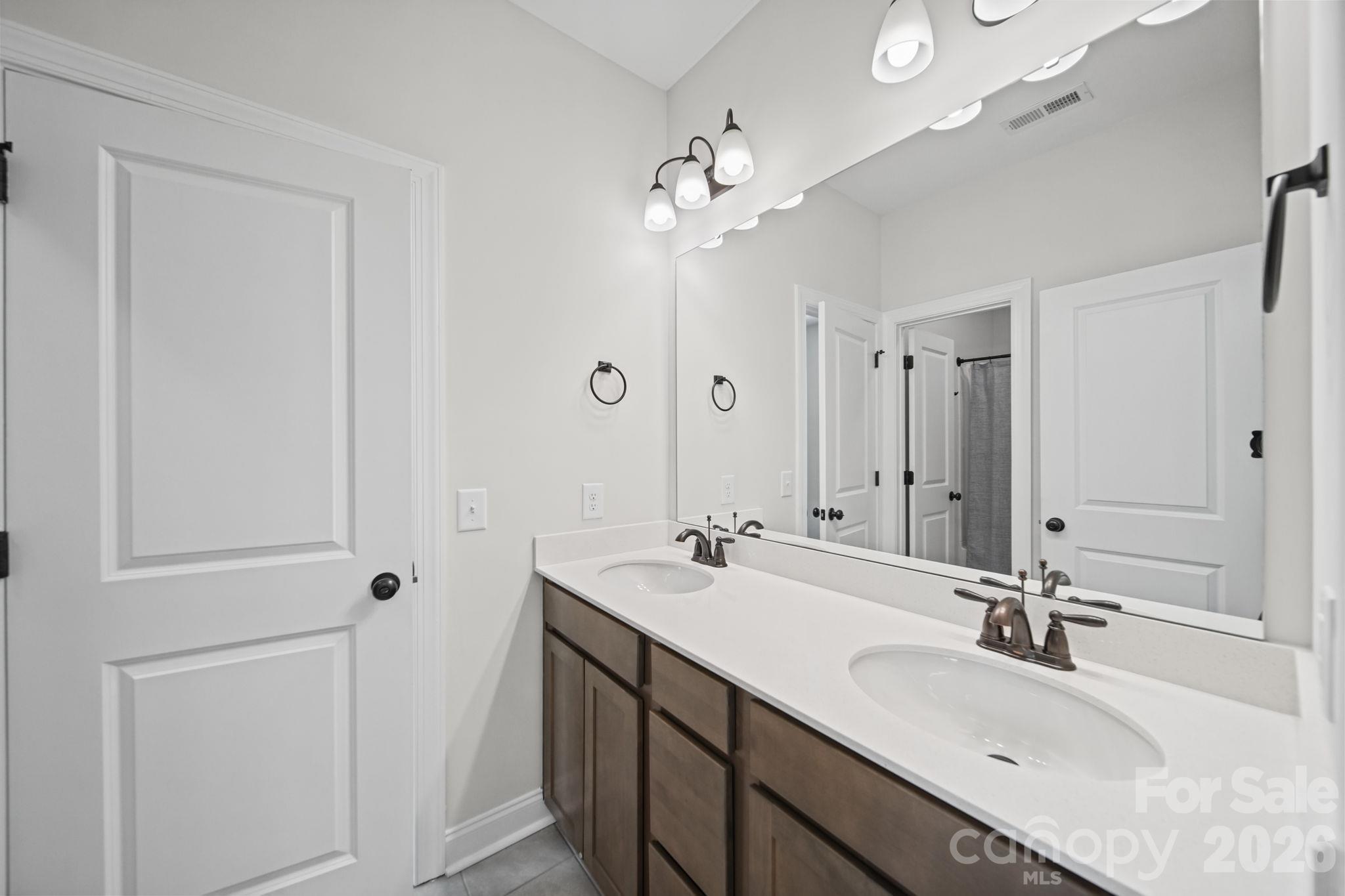 203 Heathbrook Lane Property Photo 31