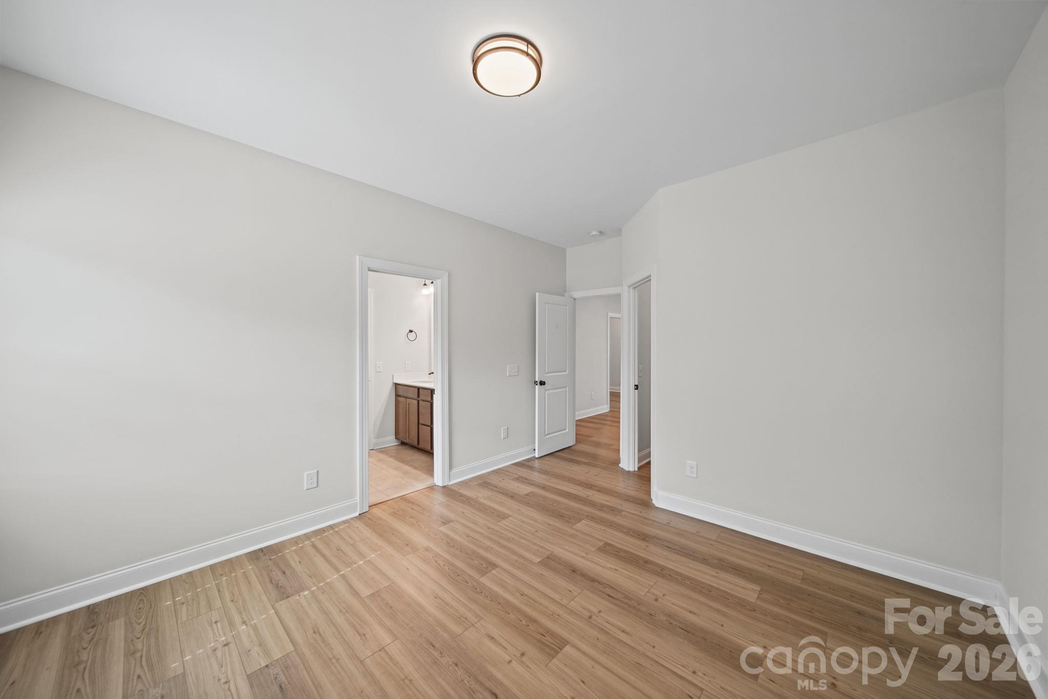 203 Heathbrook Lane Property Photo 34