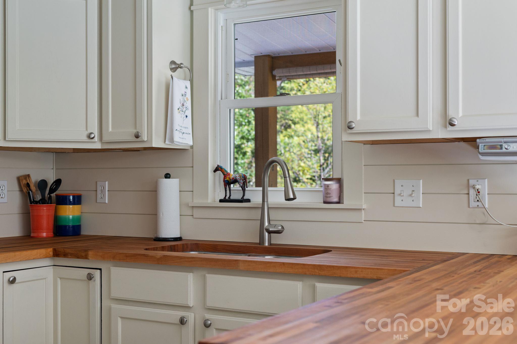 74 Ridgeline Road Property Photo 10