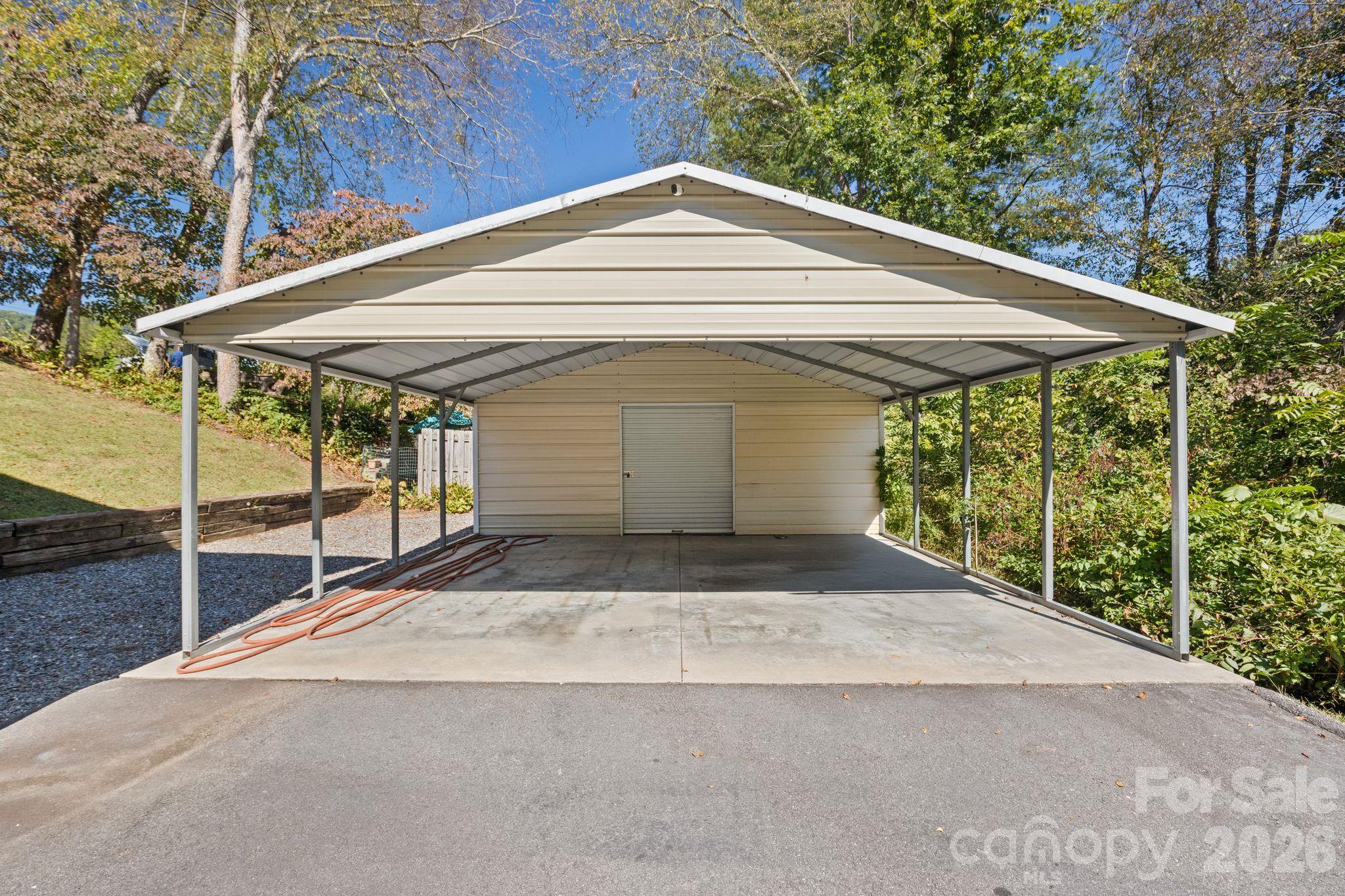 74 Ridgeline Road Property Photo 31