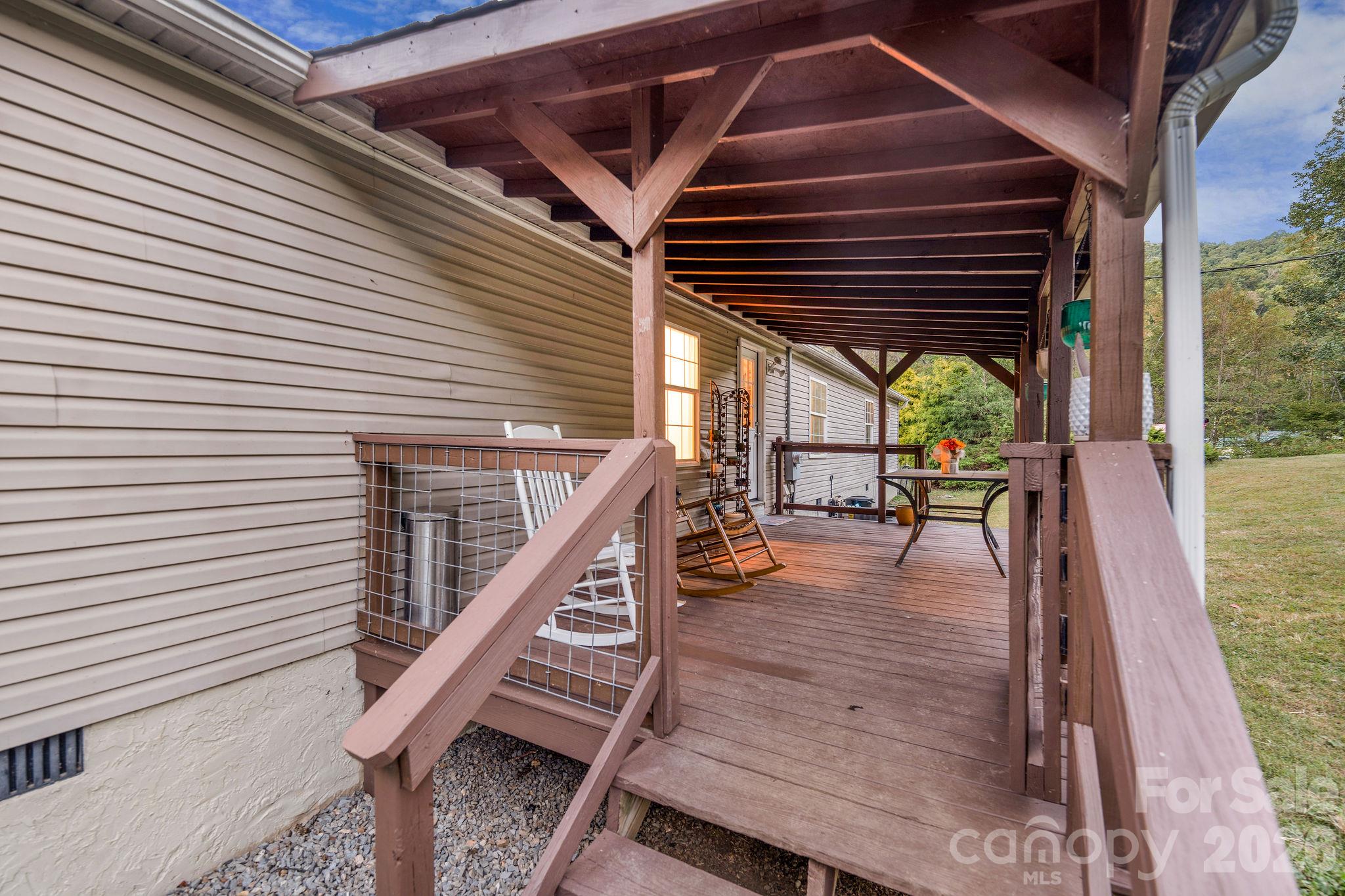 1102 Price Town Road Property Photo 21