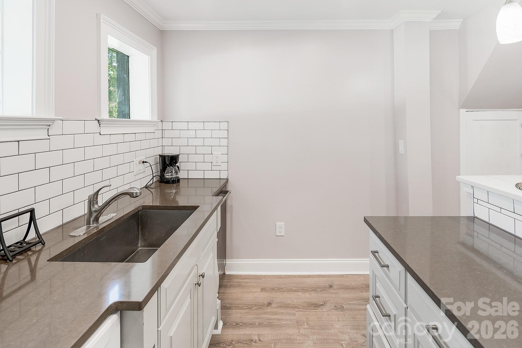 109 Julia Avenue Property Photo 9