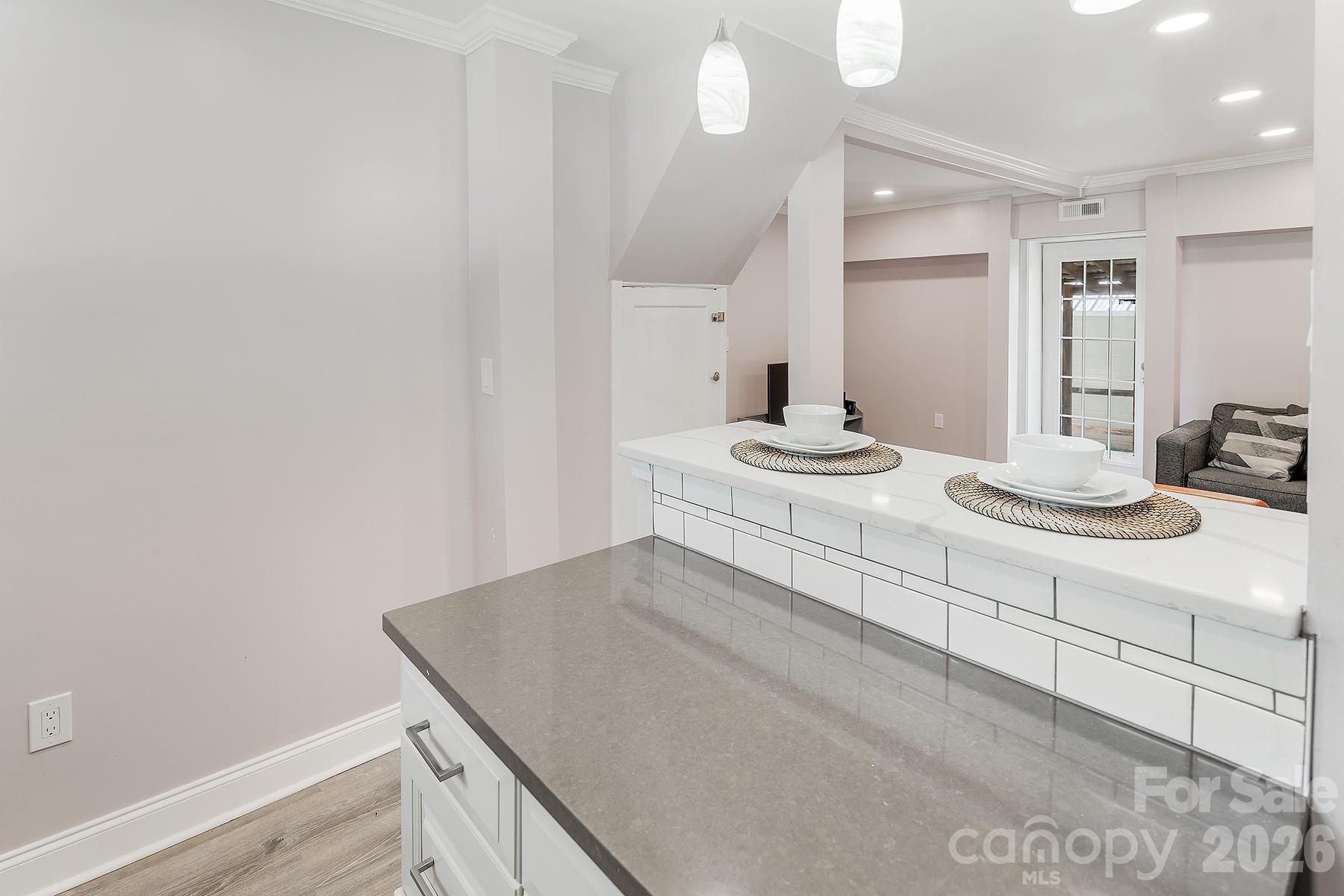 109 Julia Avenue Property Photo 10