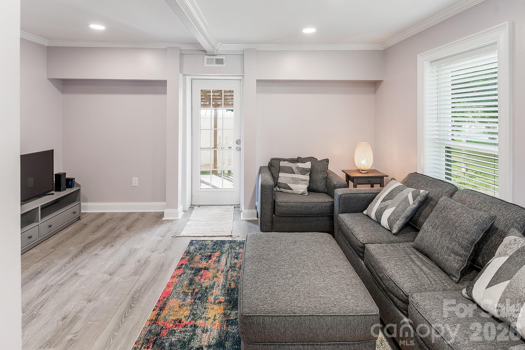 109 Julia Avenue Property Photo 14