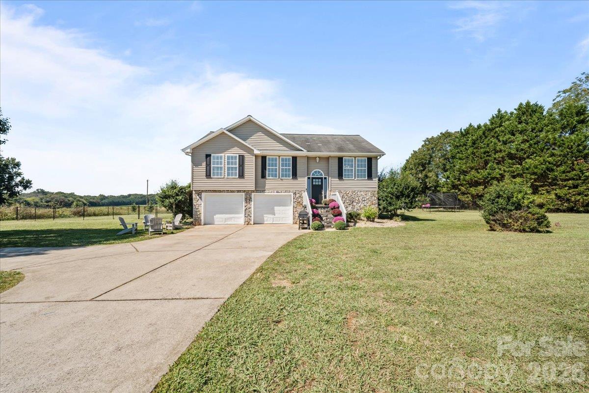 2241 Killian Road Property Photo 1