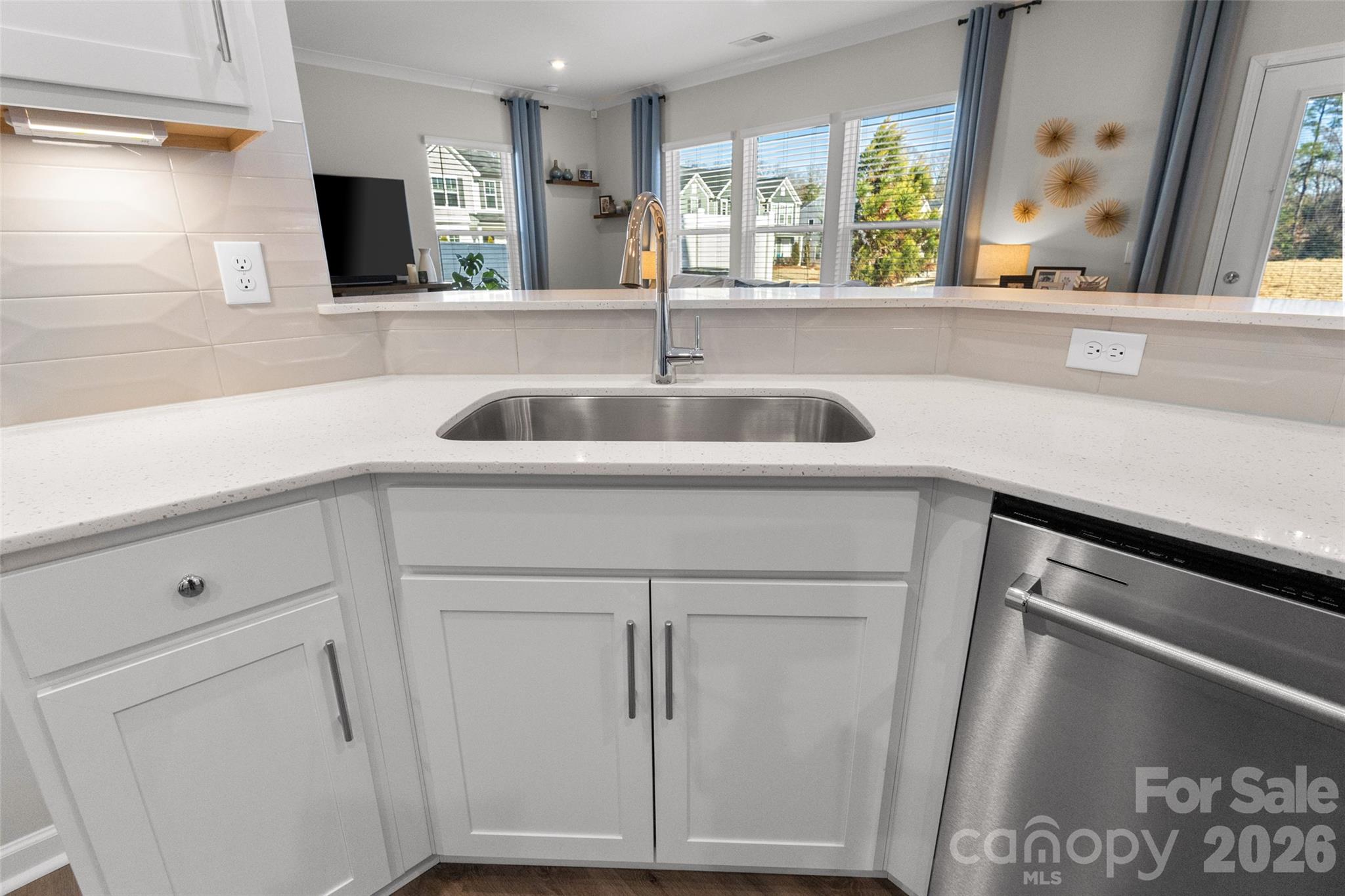 13042 Rover Street Property Photo 18