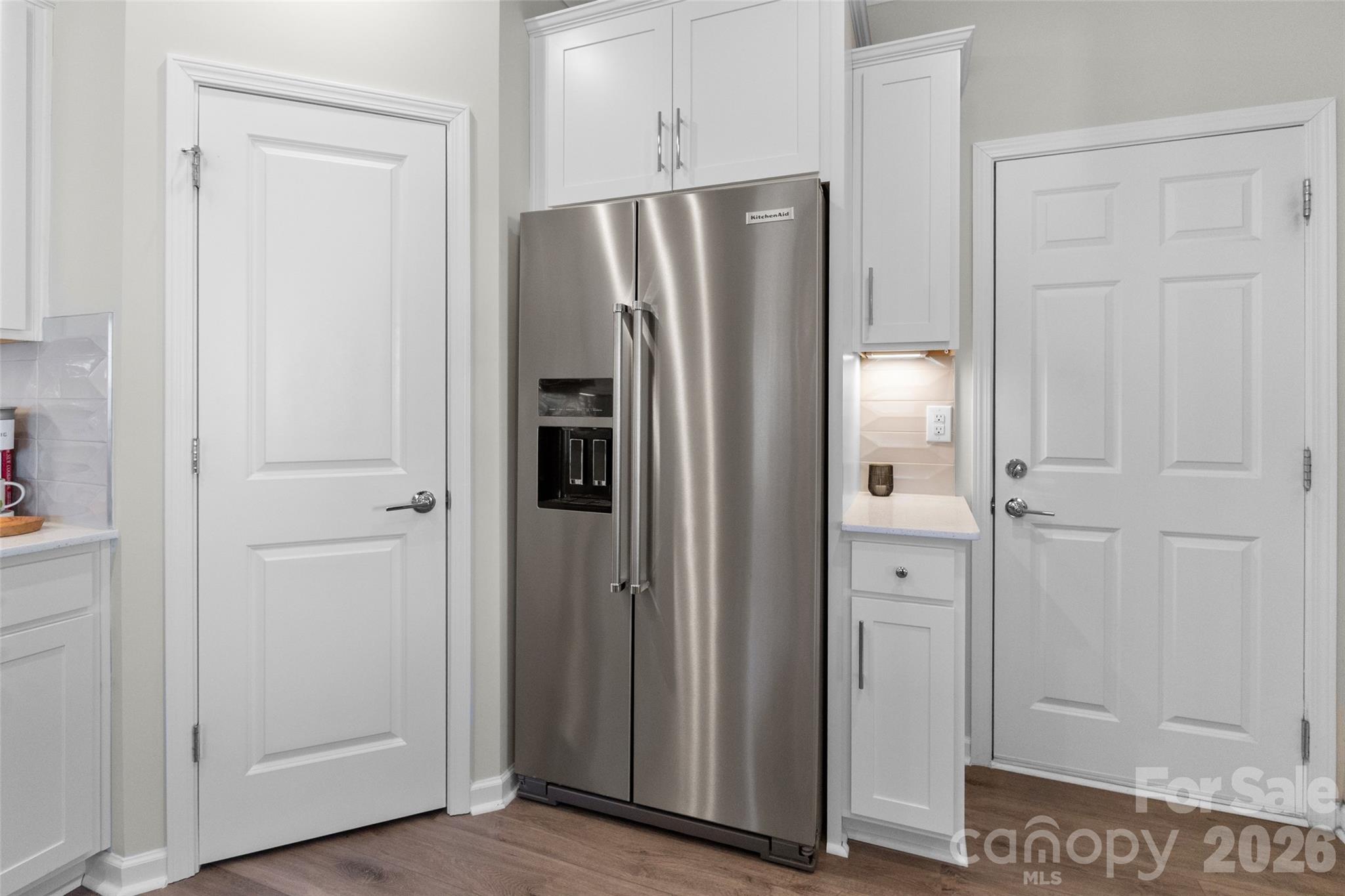 13042 Rover Street Property Photo 20