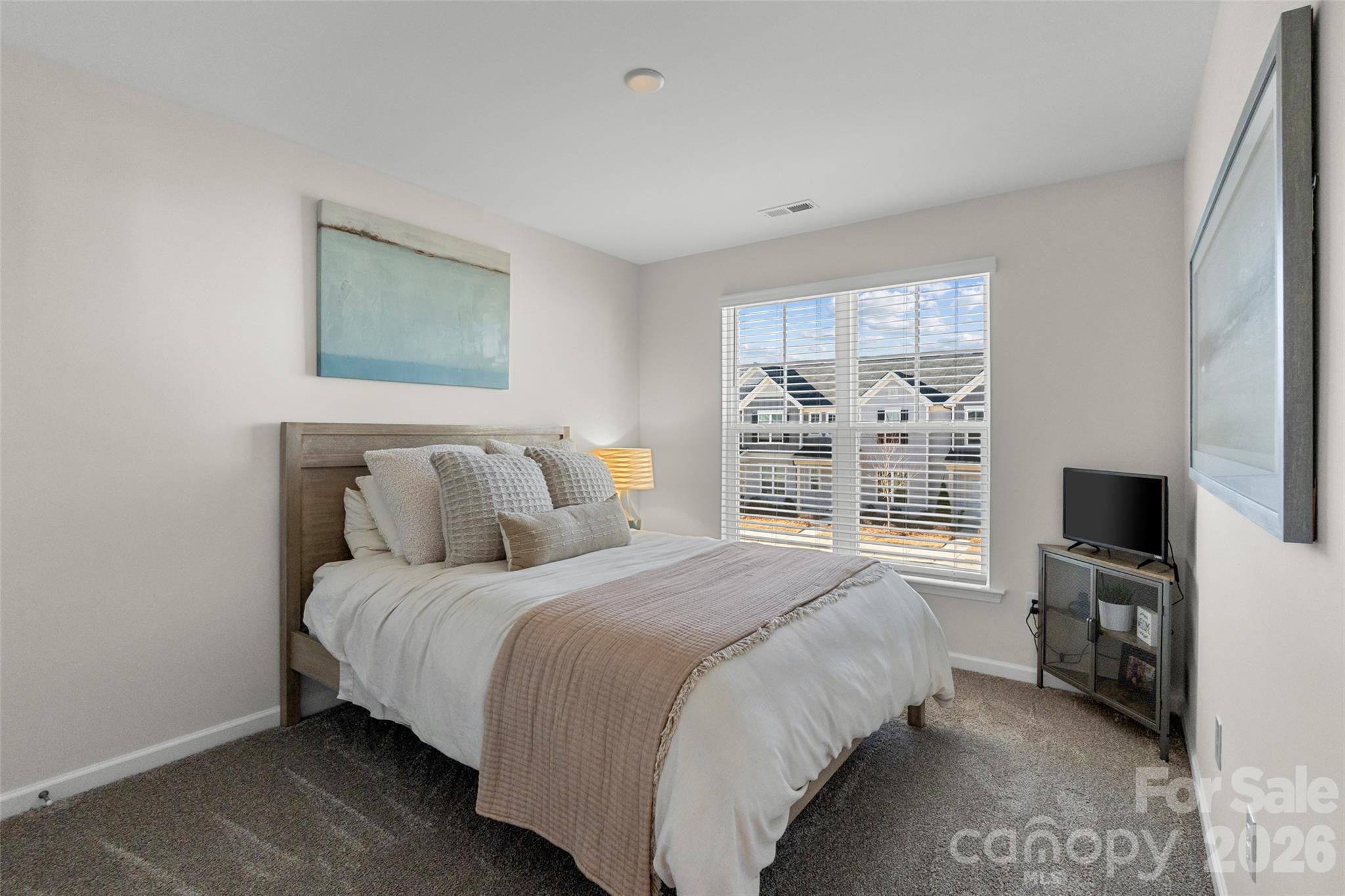 13042 Rover Street Property Photo 35