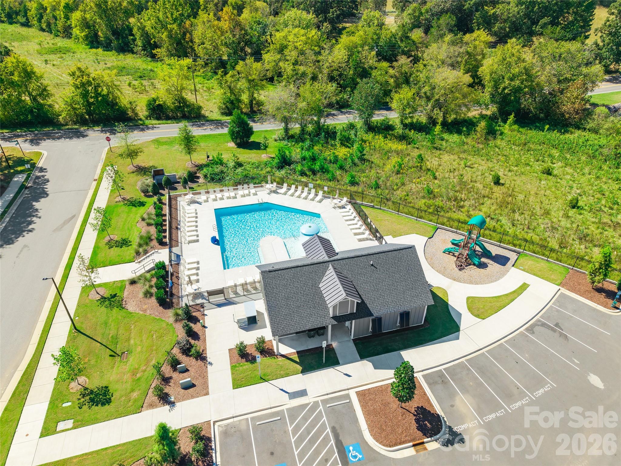 13042 Rover Street Property Photo 42