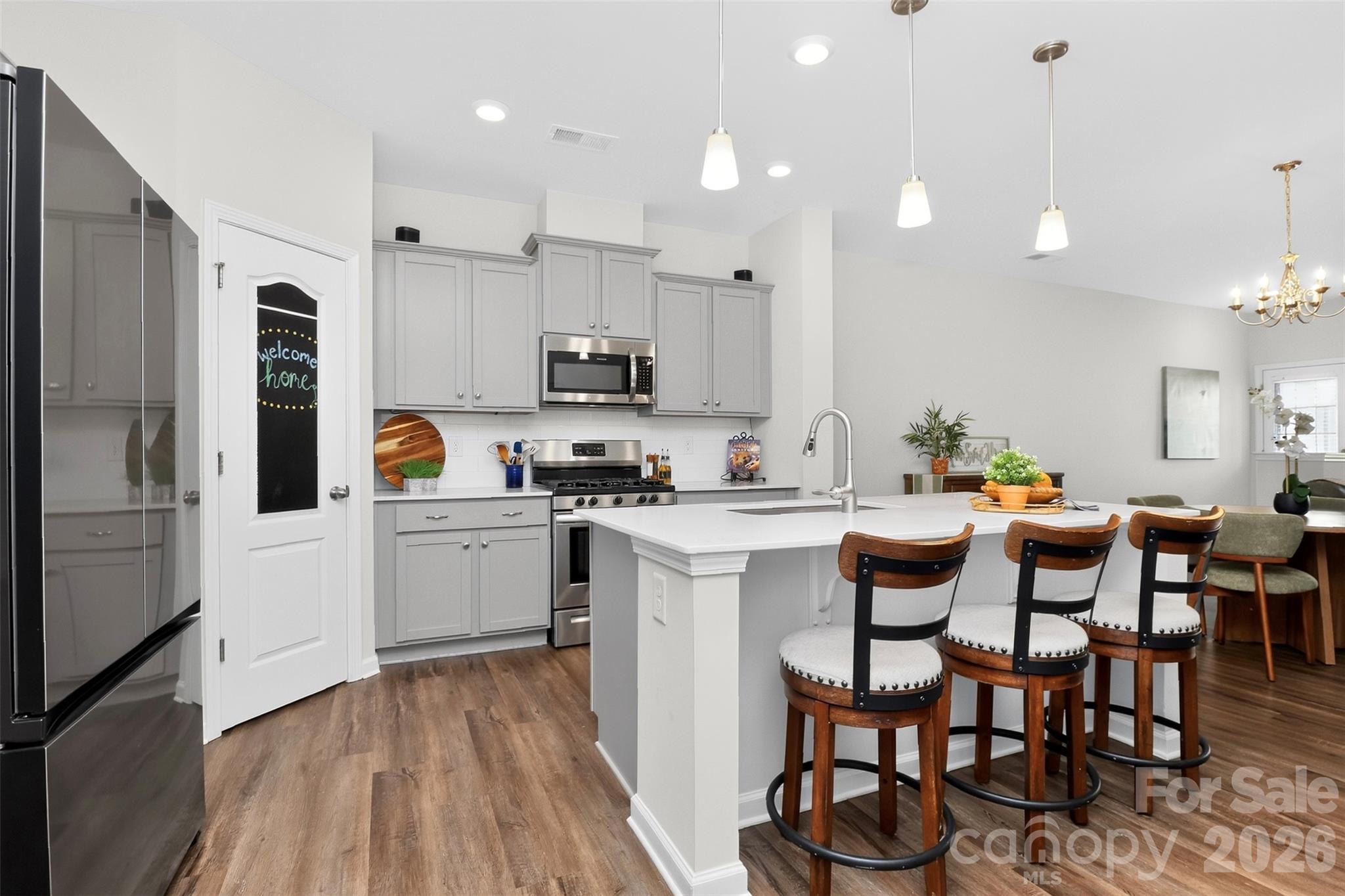8118 English Clover Lane Property Photo 10