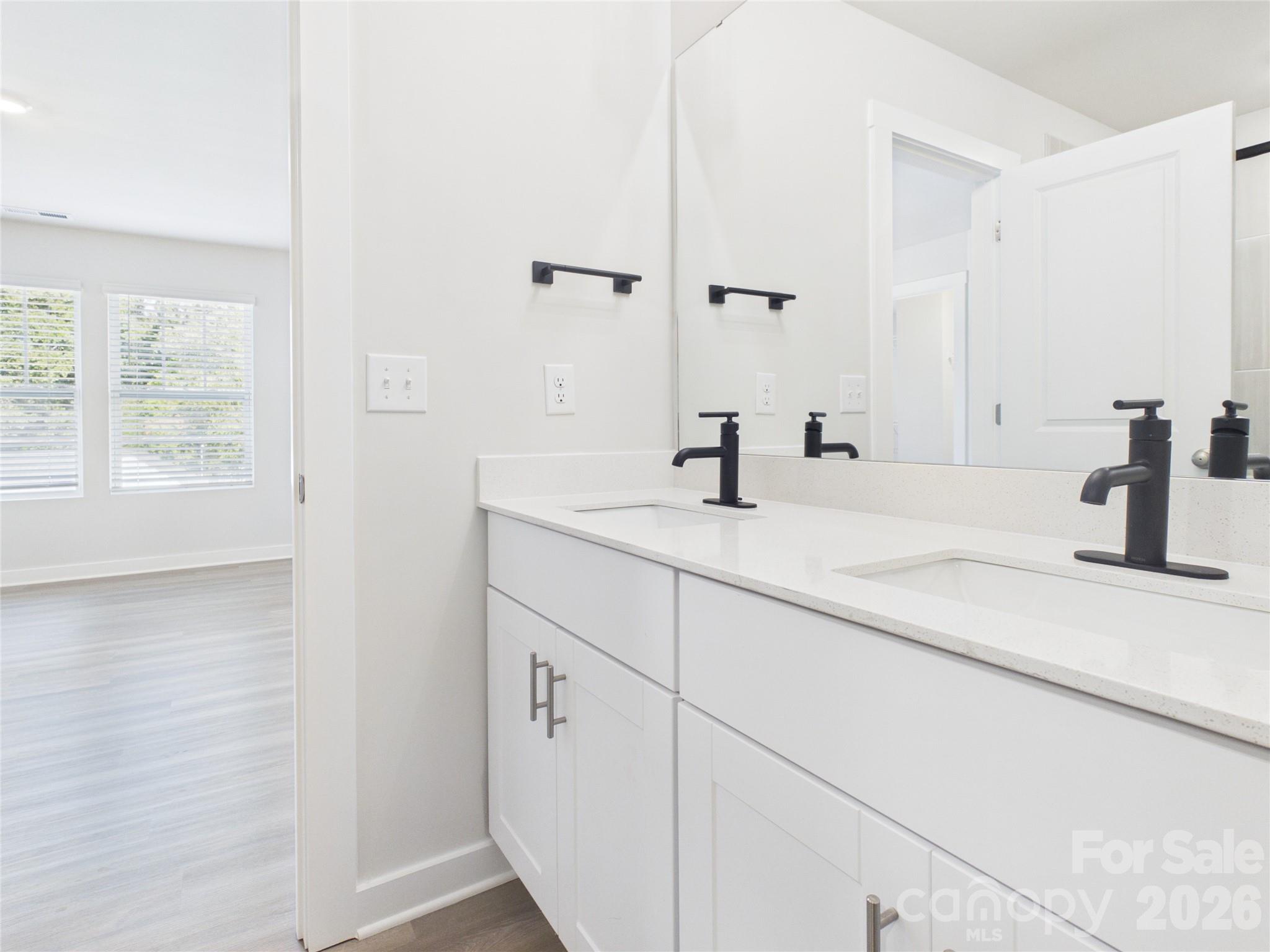 105 Dilling Street 03 Property Photo 25