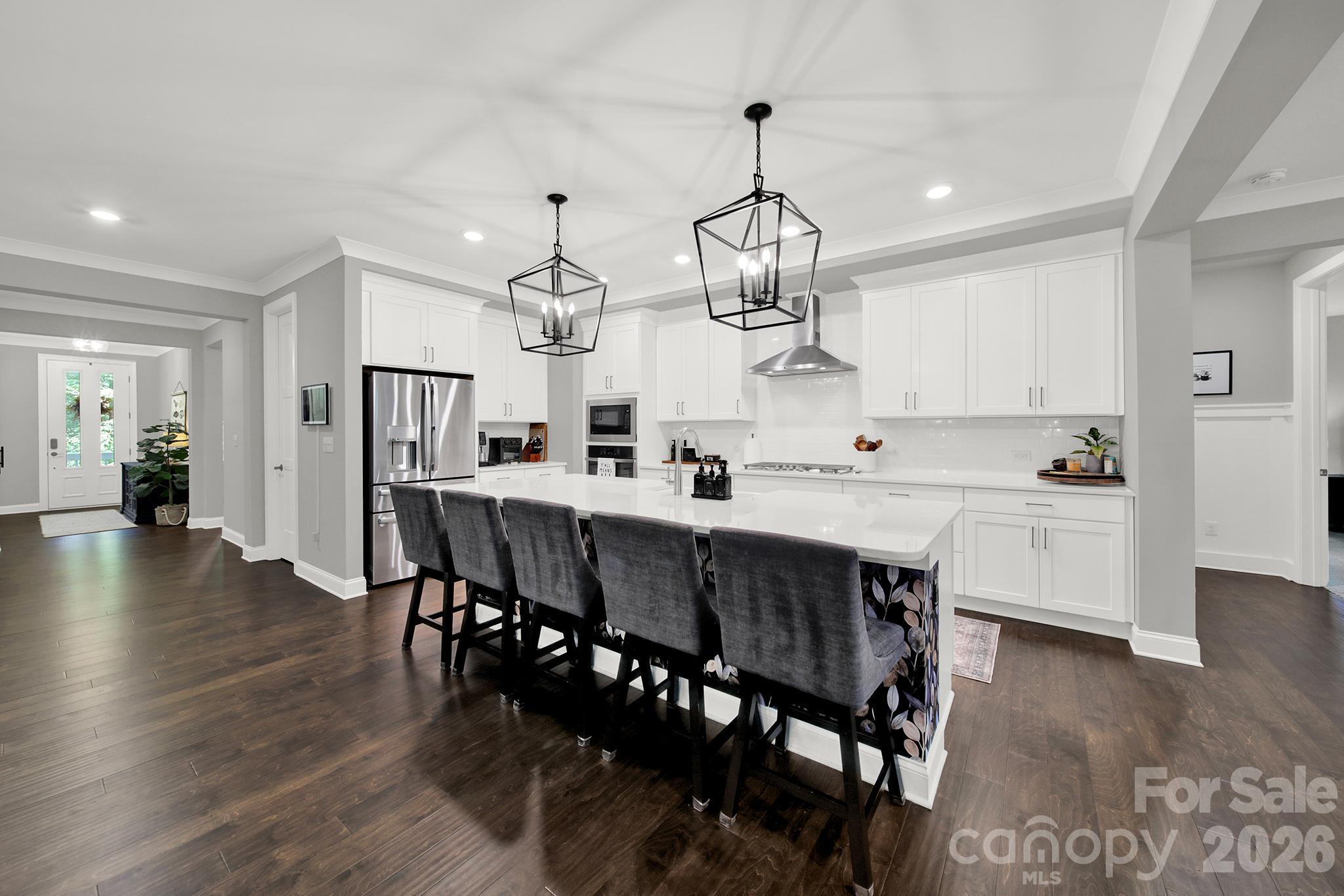 6340 Harbor Oaks Drive Property Photo 6