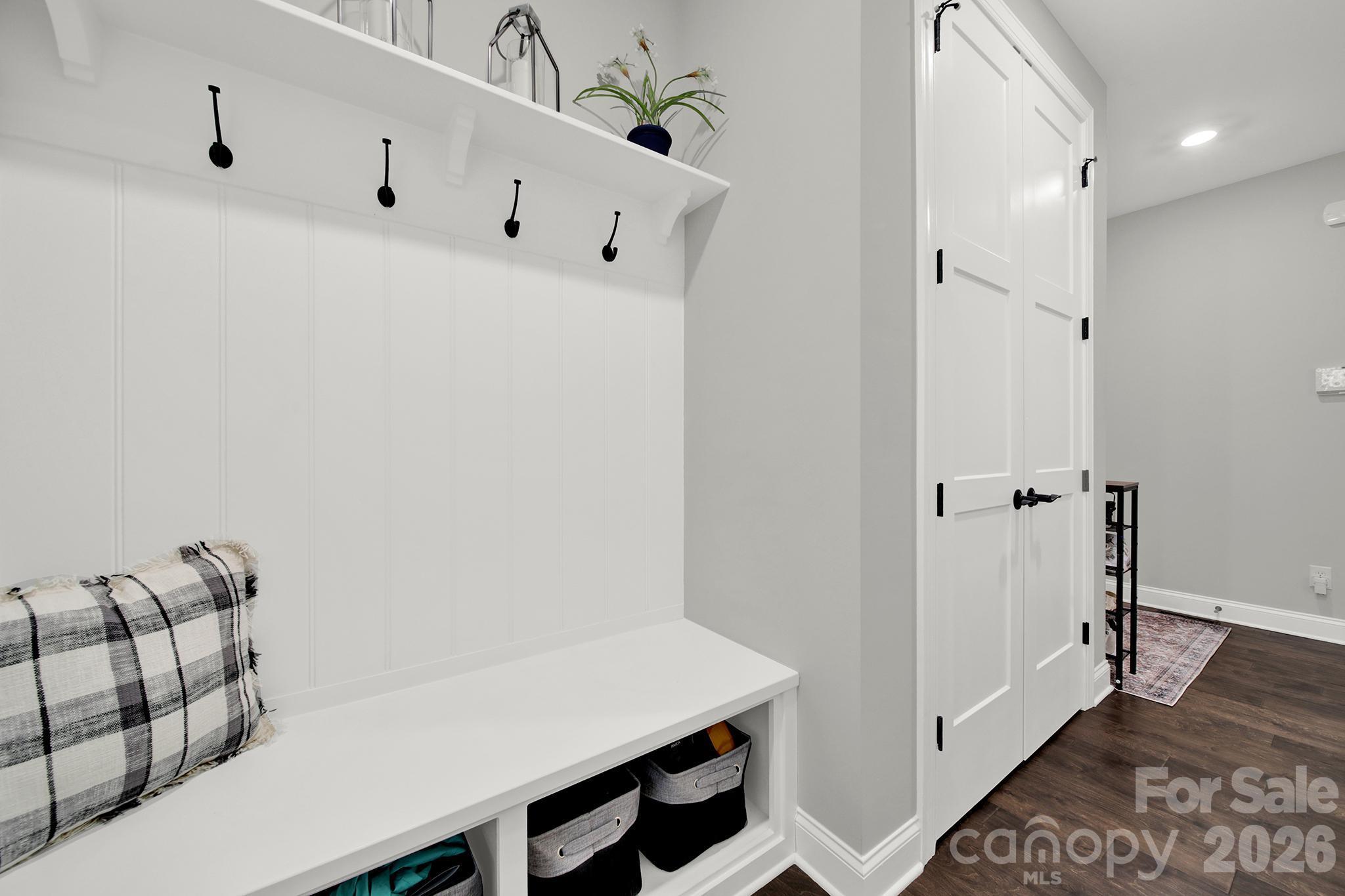 6340 Harbor Oaks Drive Property Photo 19