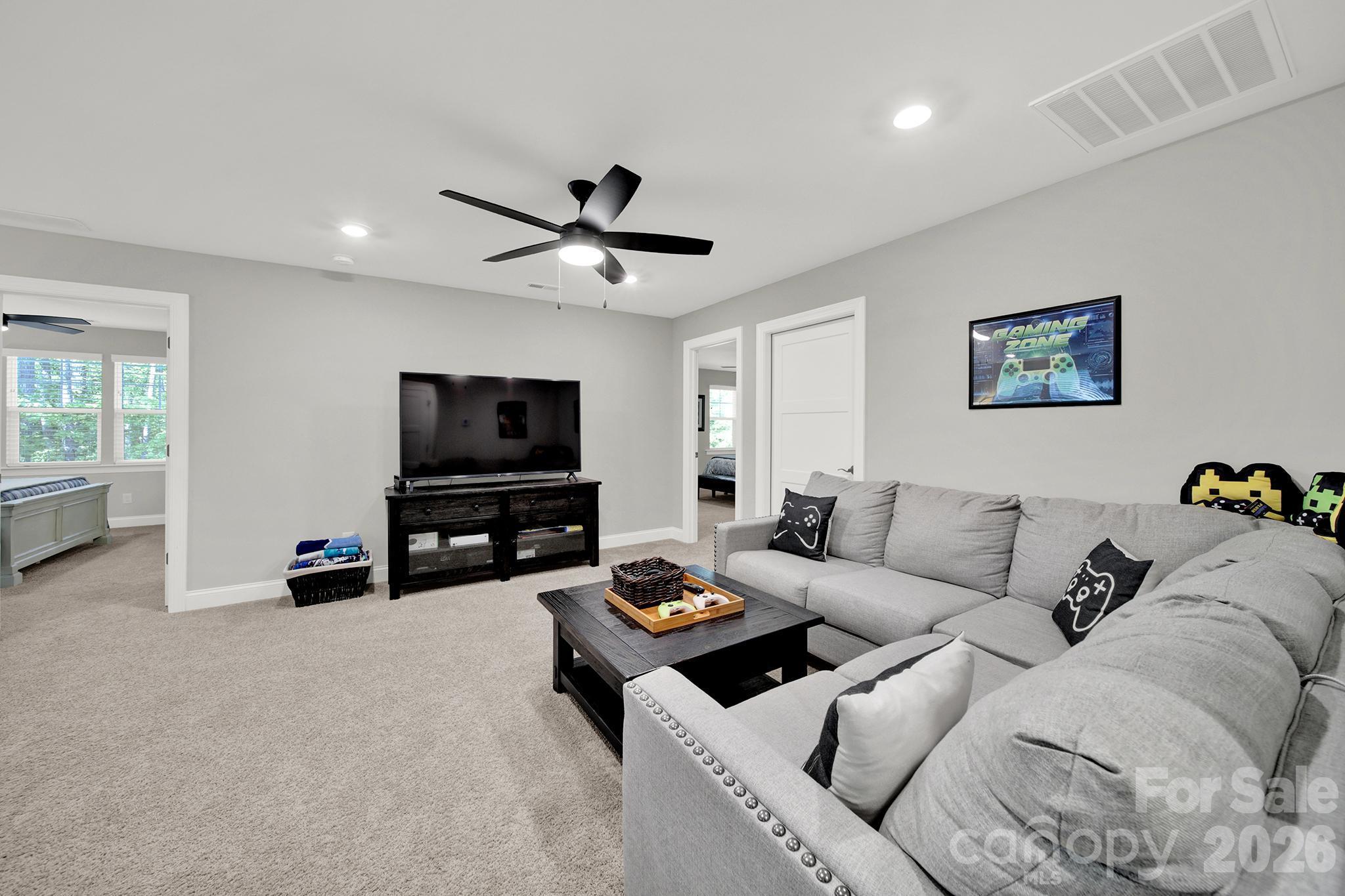 6340 Harbor Oaks Drive Property Photo 27