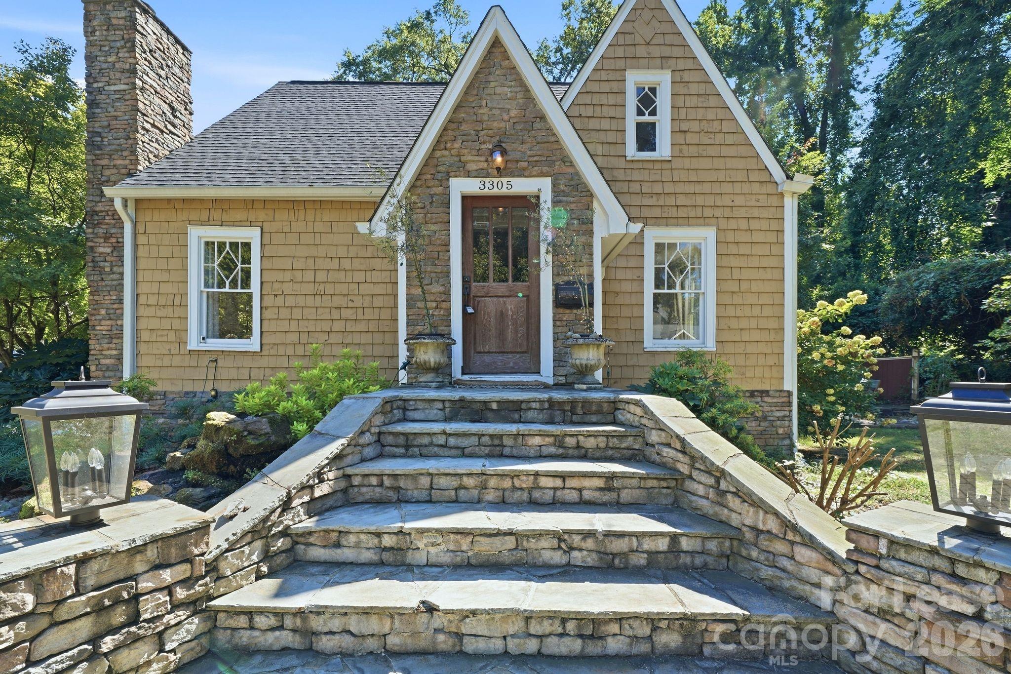 3305 Cambridge Road Property Photo 3