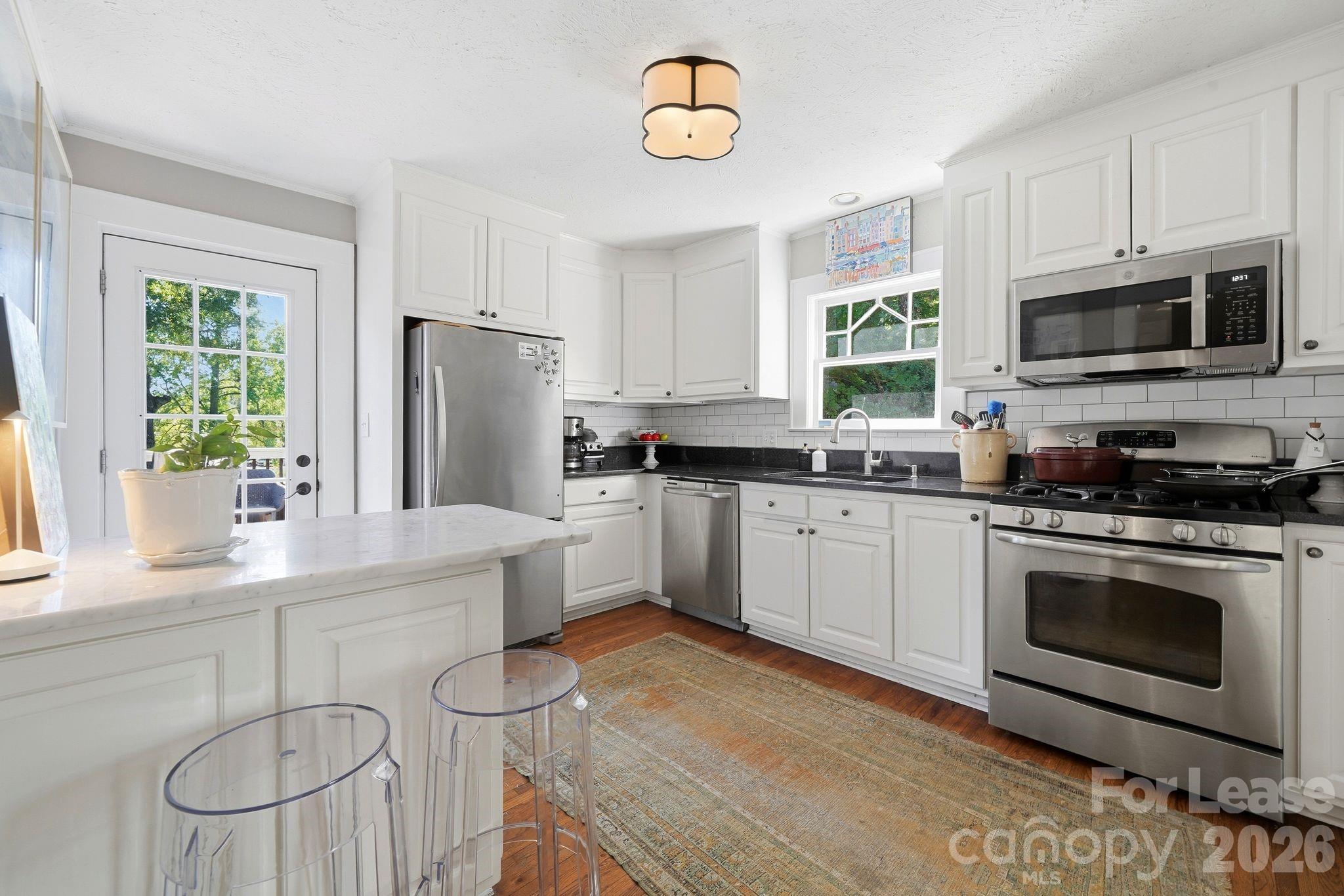 3305 Cambridge Road Property Photo 12