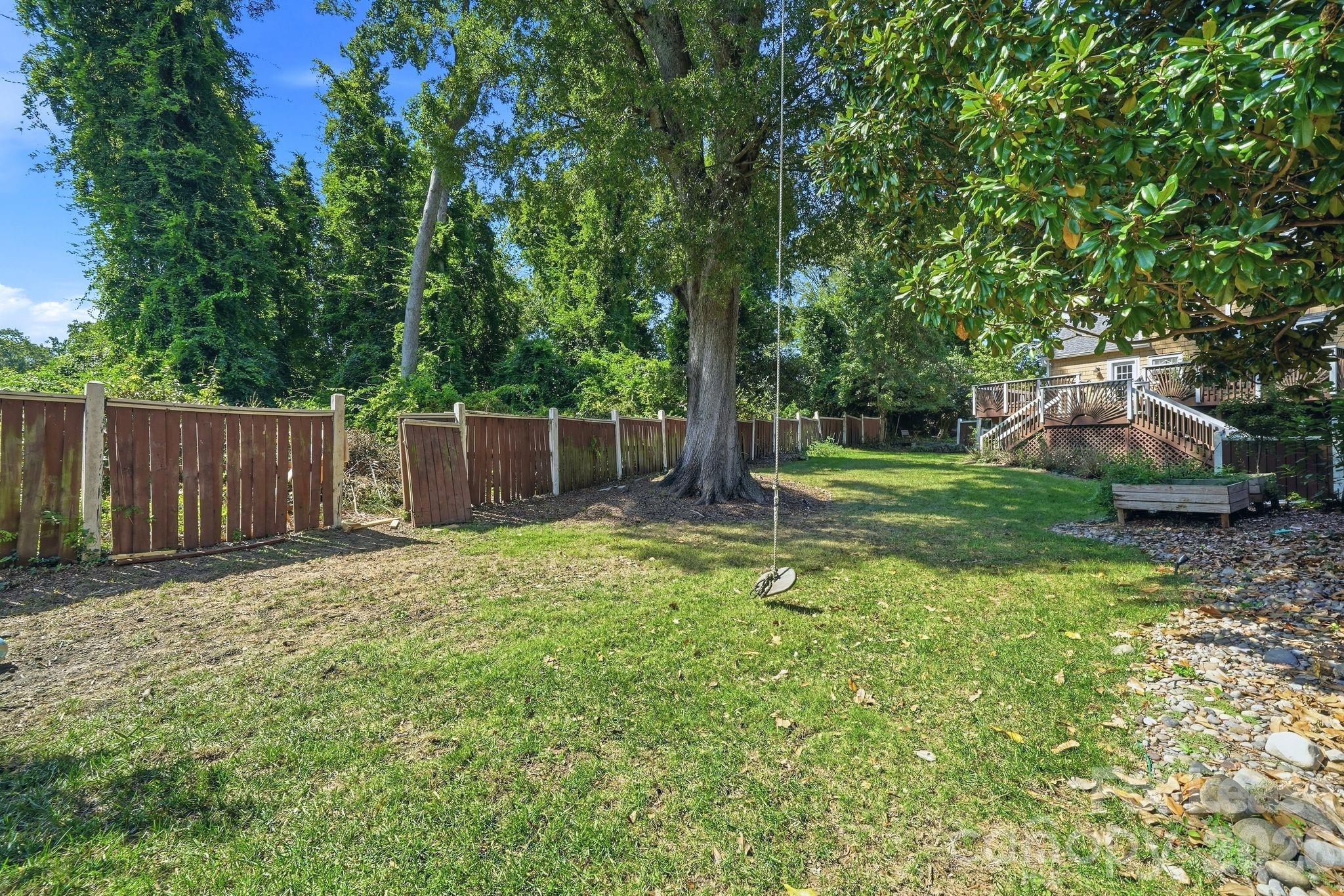 3305 Cambridge Road Property Photo 39