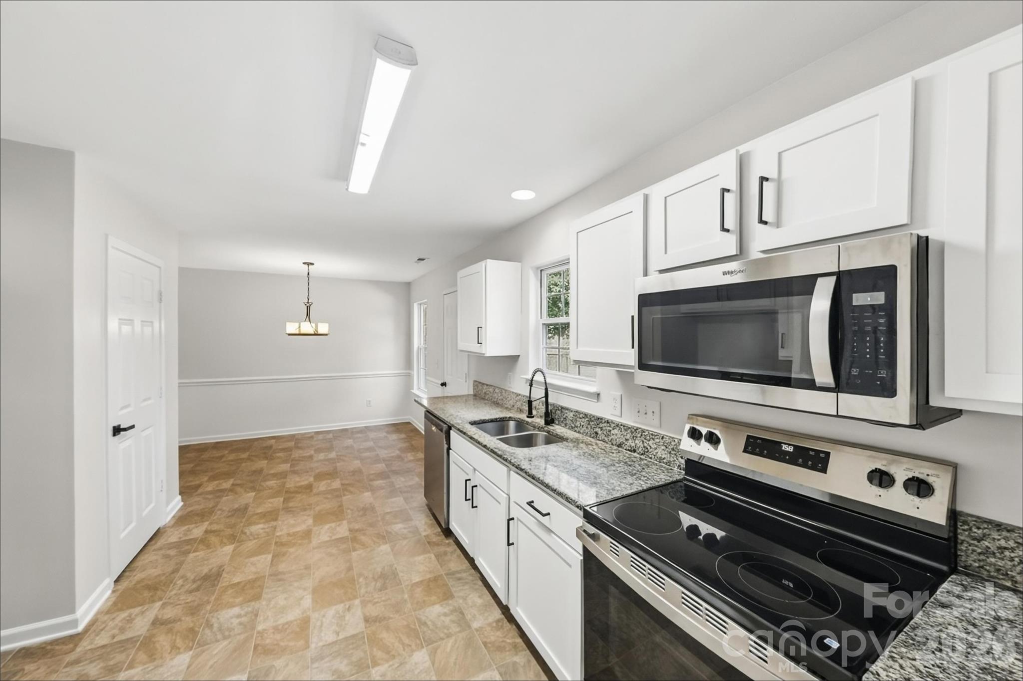 3139 Reid Brook Lane Property Photo 4