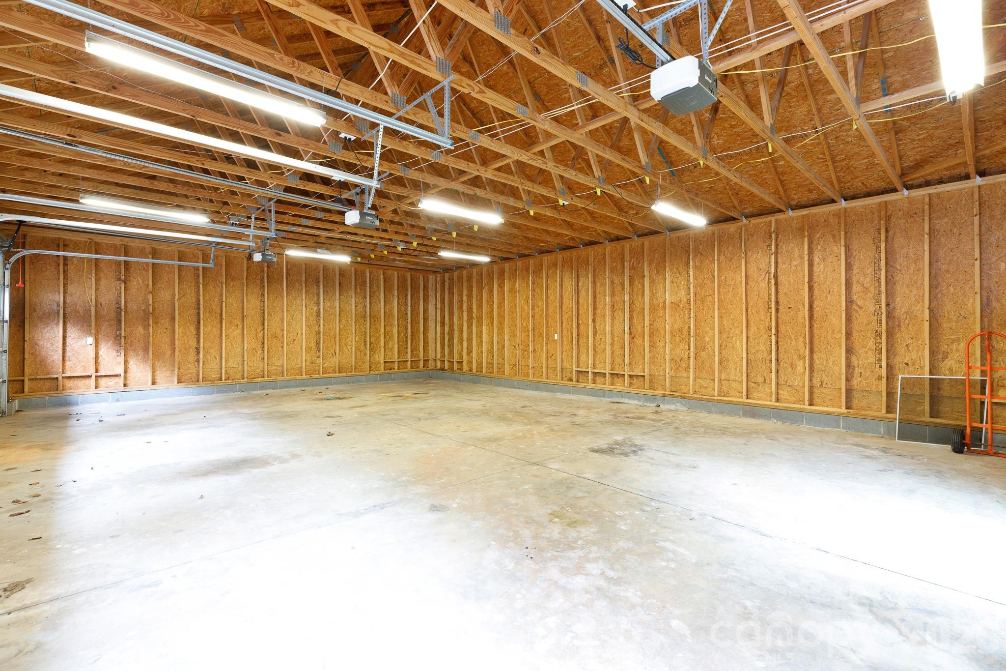 3340 Clinzo Feemster Road Property Photo 6