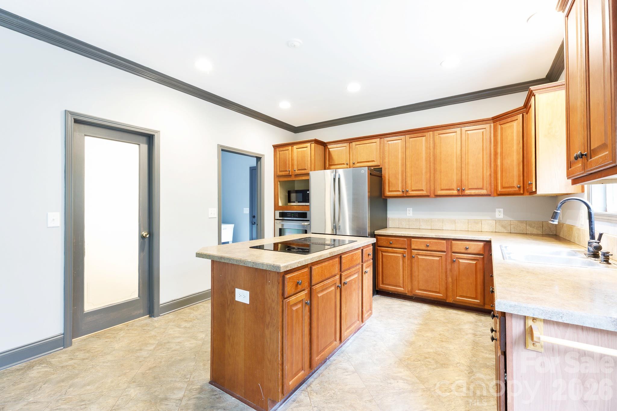 3340 Clinzo Feemster Road Property Photo 8