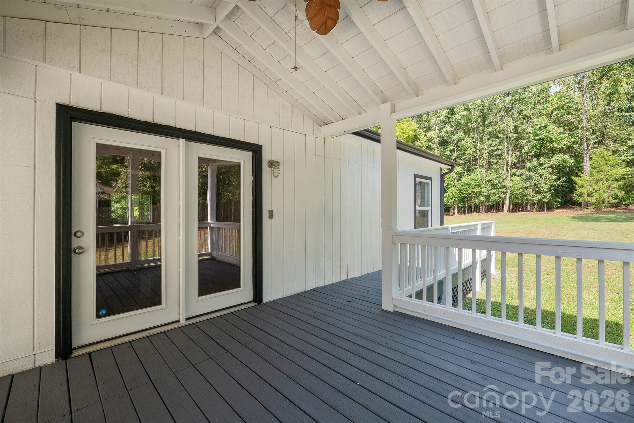 10111 Withers Road Property Photo 5