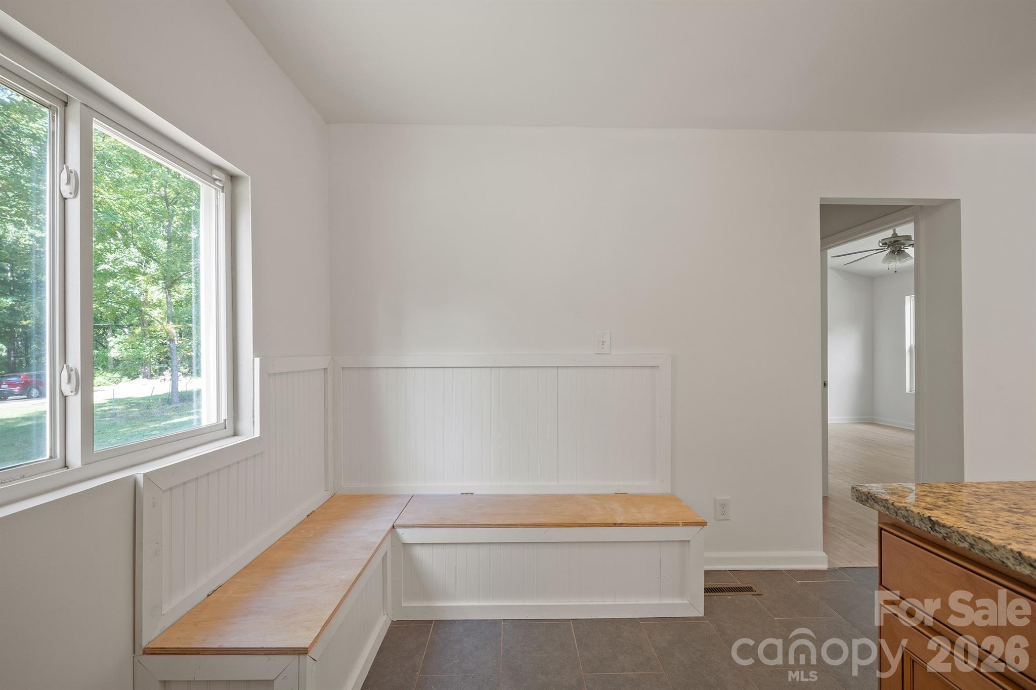10111 Withers Road Property Photo 18