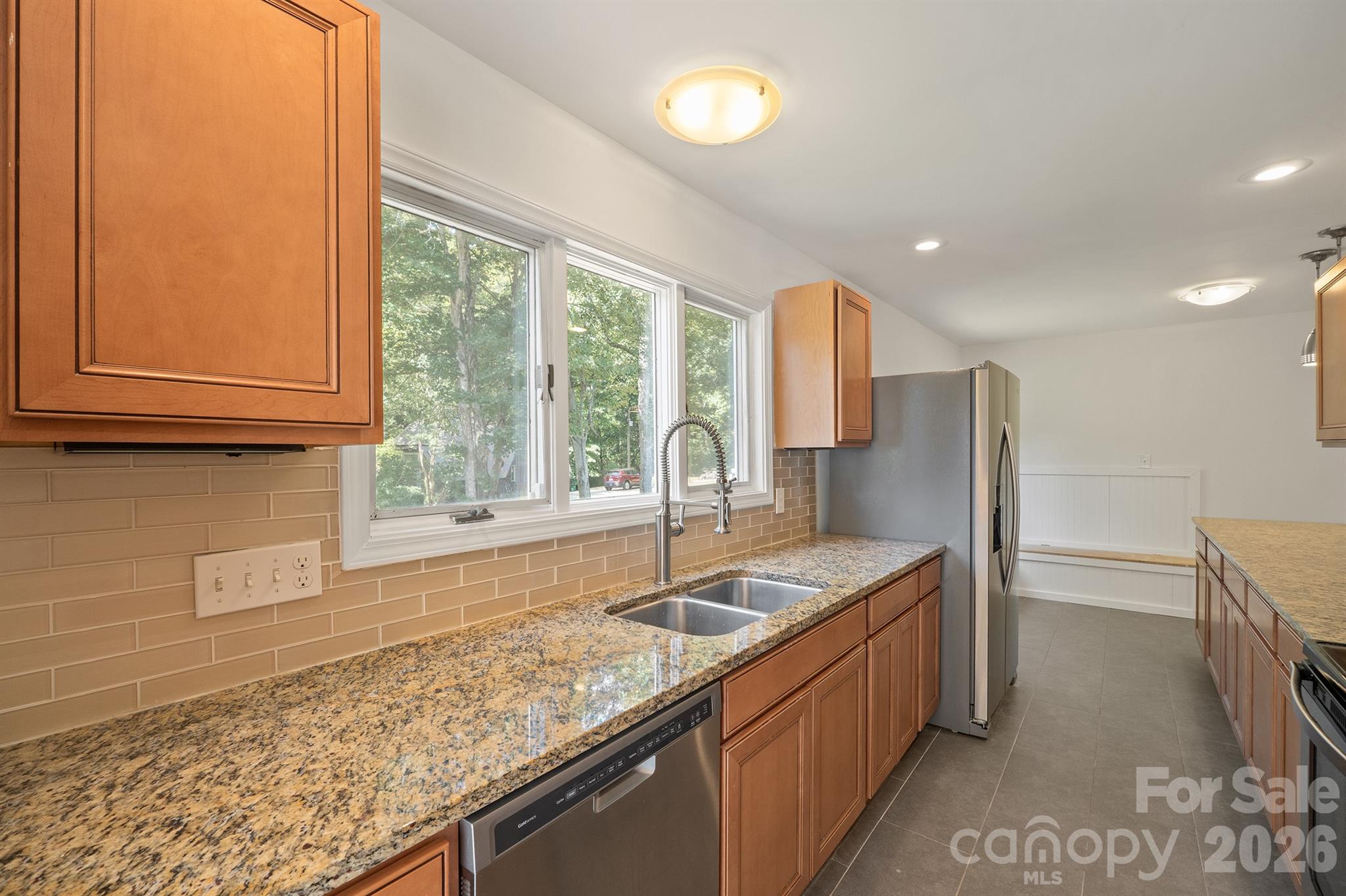 10111 Withers Road Property Photo 21