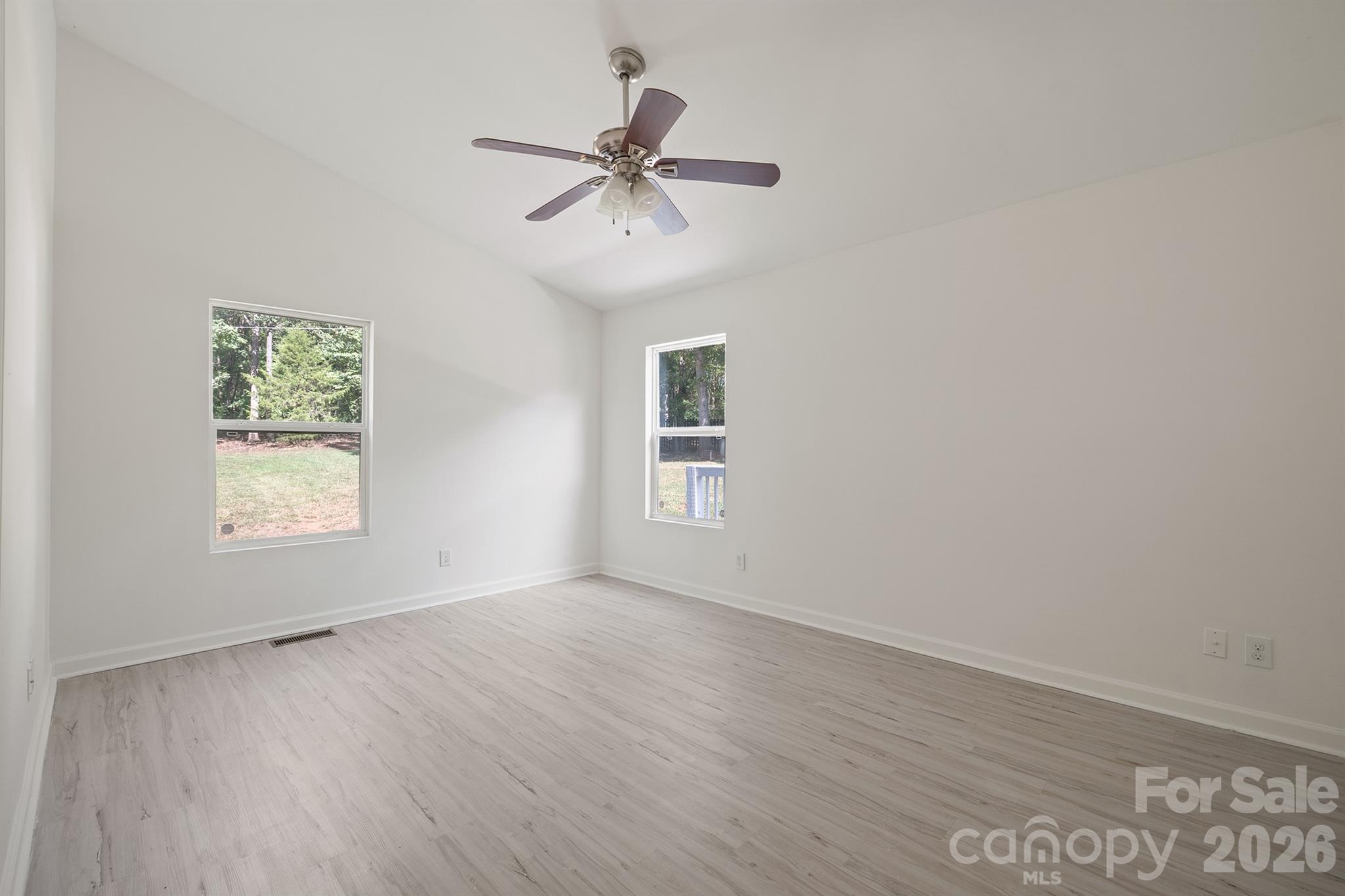 10111 Withers Road Property Photo 23