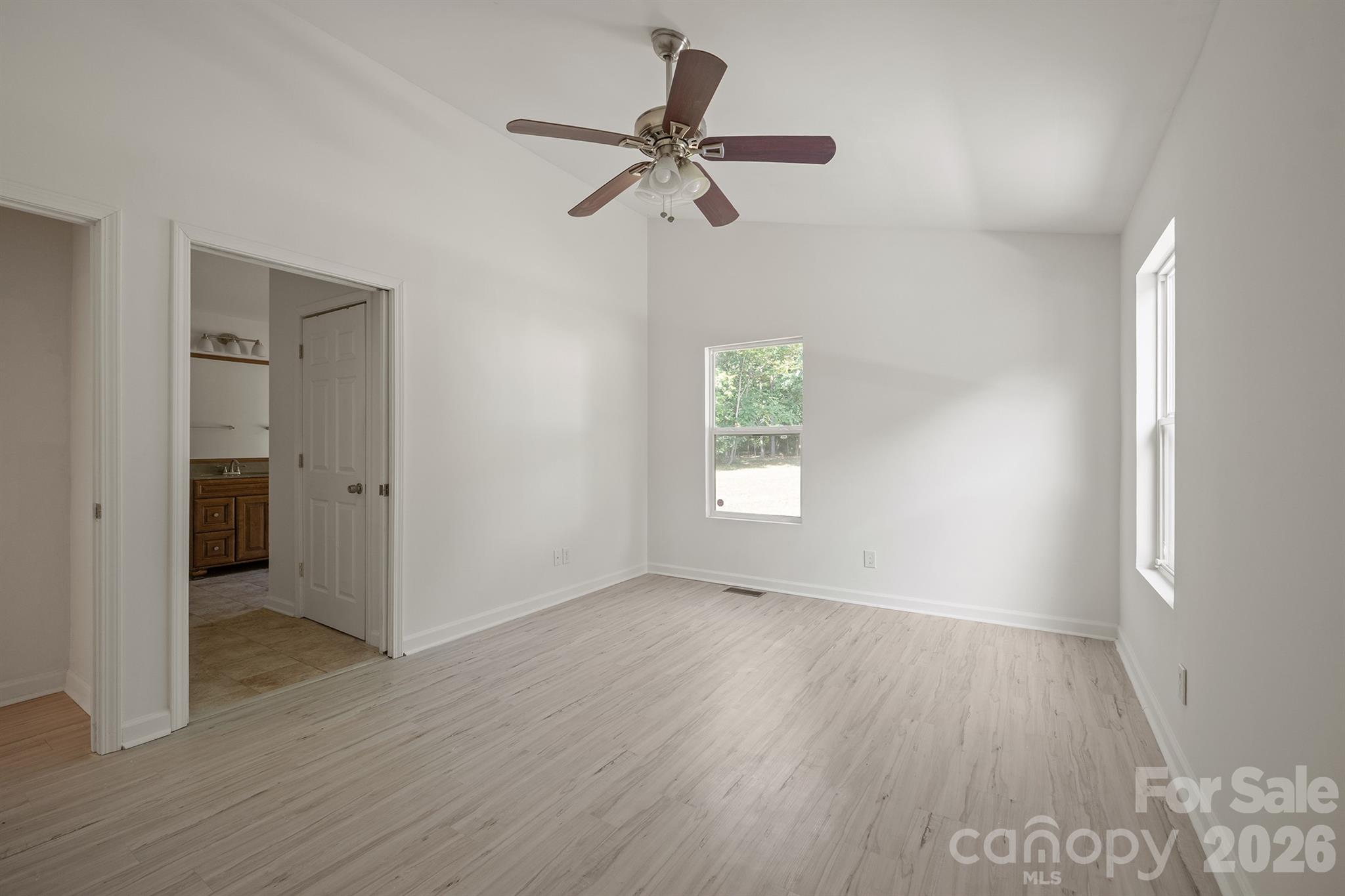 10111 Withers Road Property Photo 24