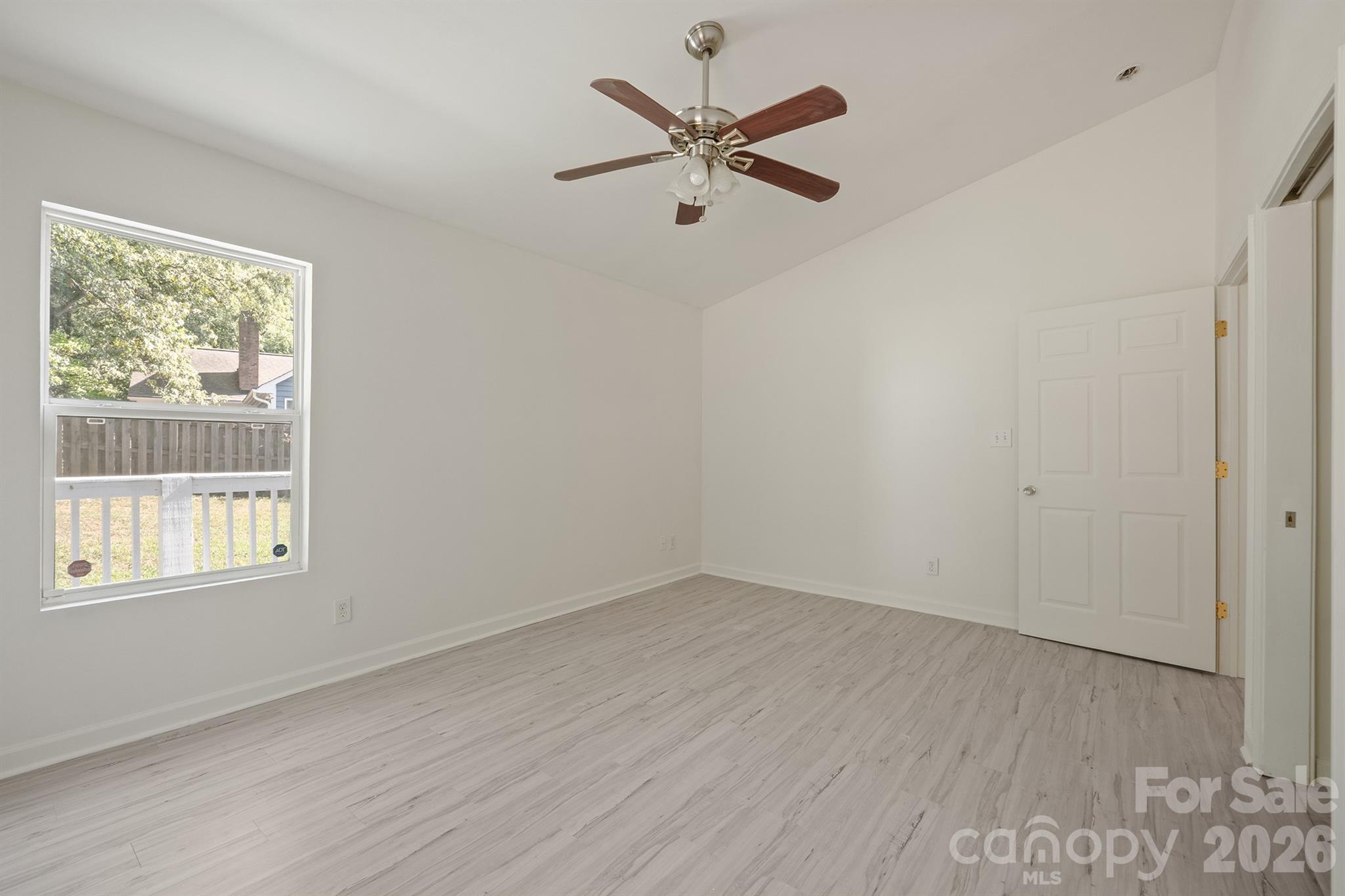 10111 Withers Road Property Photo 27