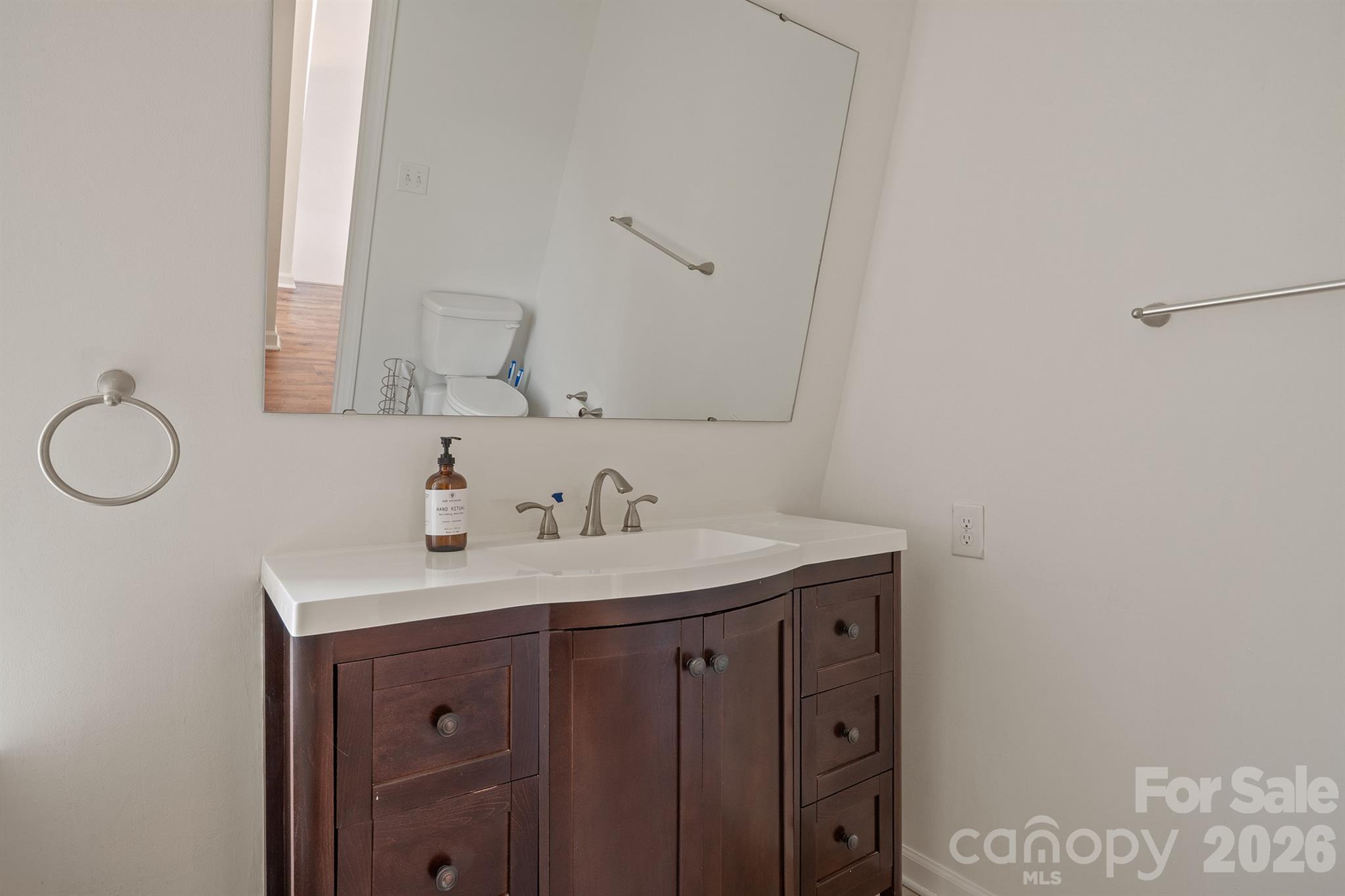 10111 Withers Road Property Photo 37