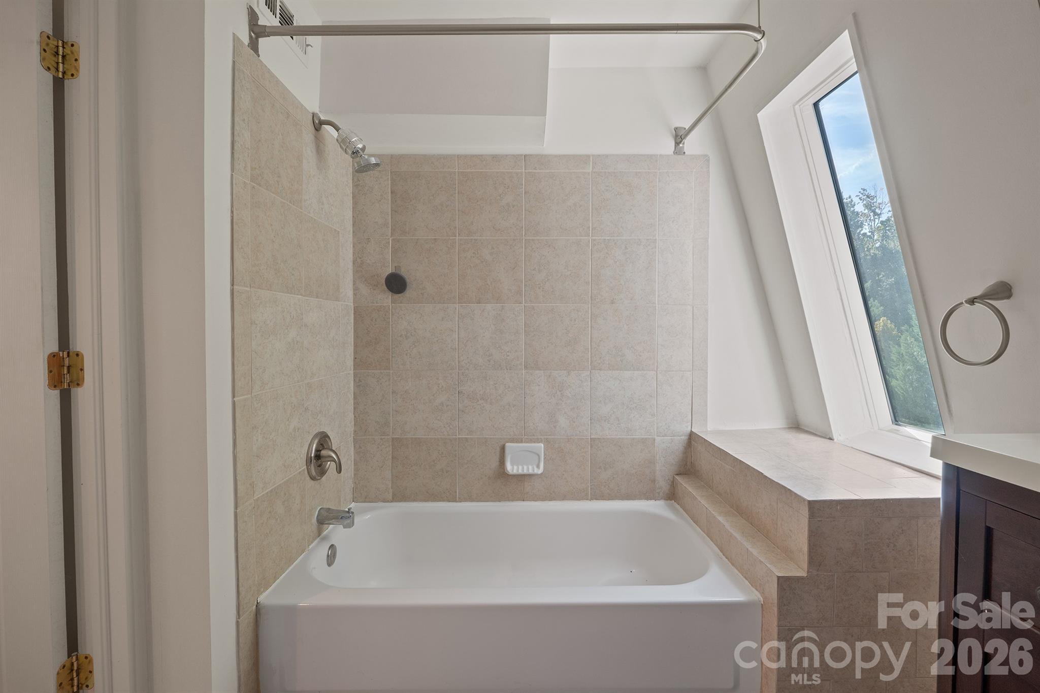 10111 Withers Road Property Photo 38