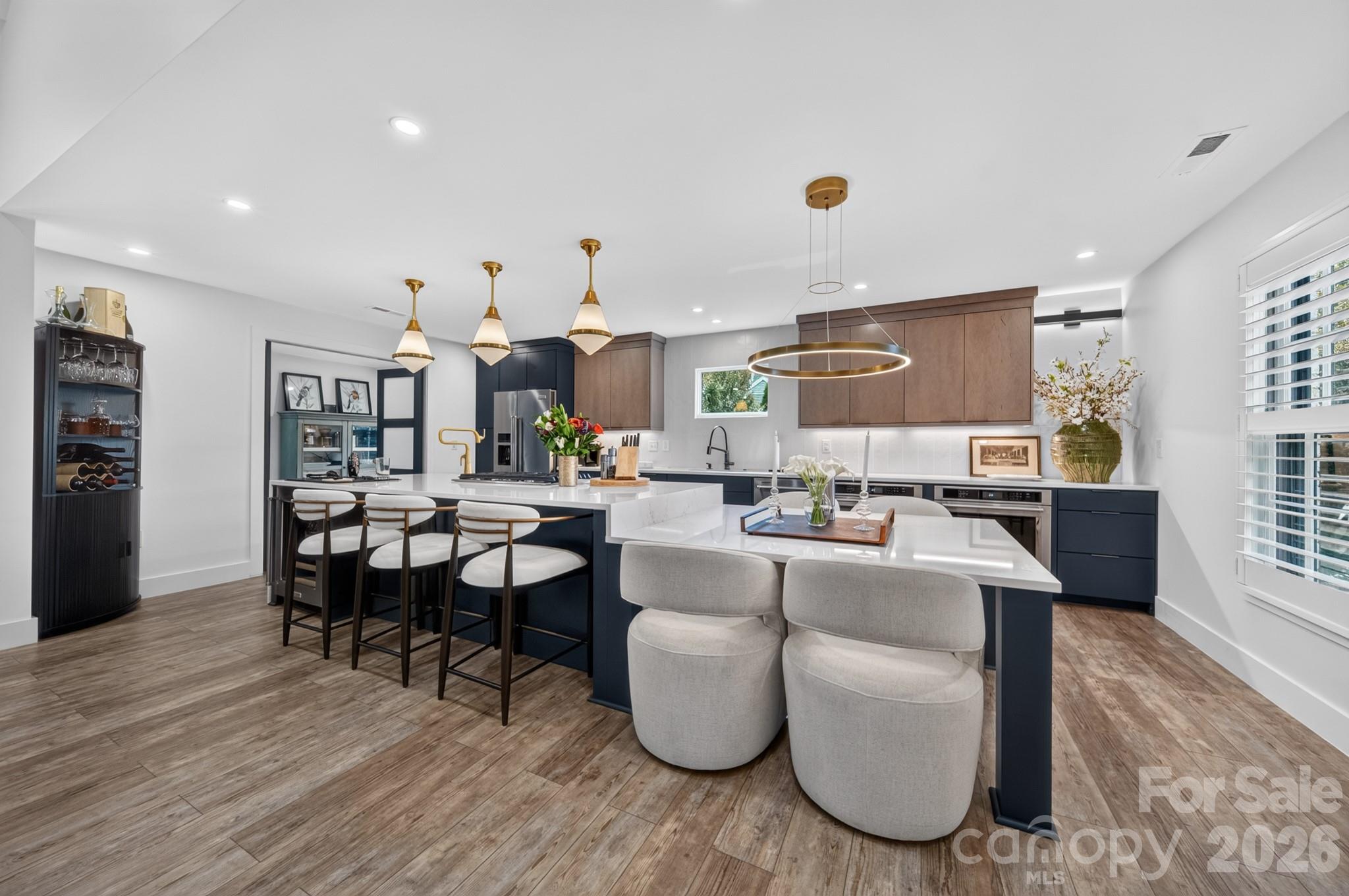 2021 Lynbridge Drive Property Photo 13