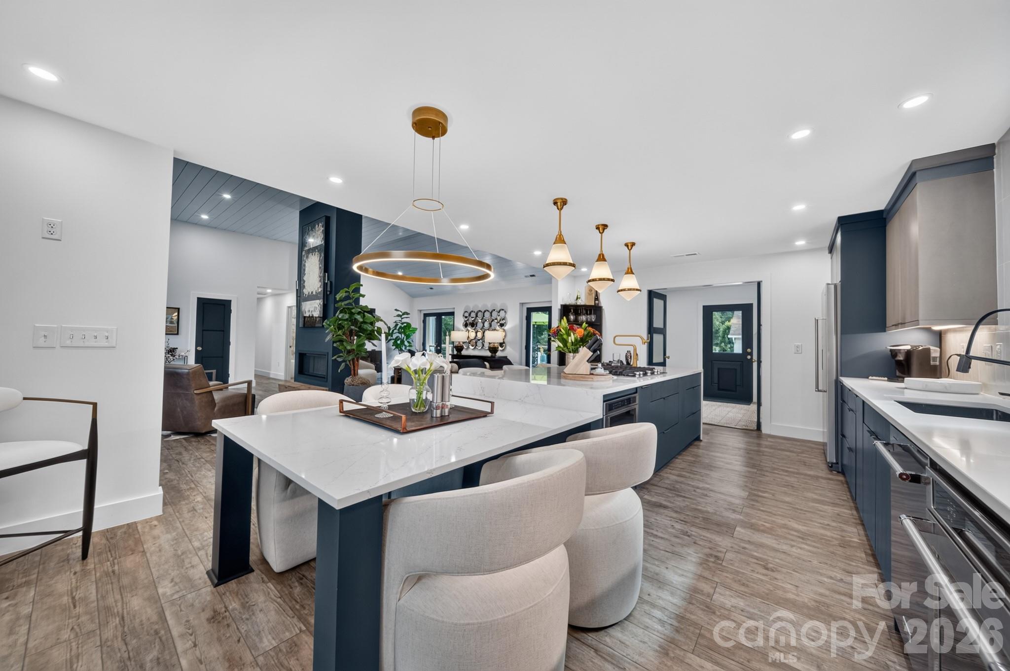 2021 Lynbridge Drive Property Photo 15