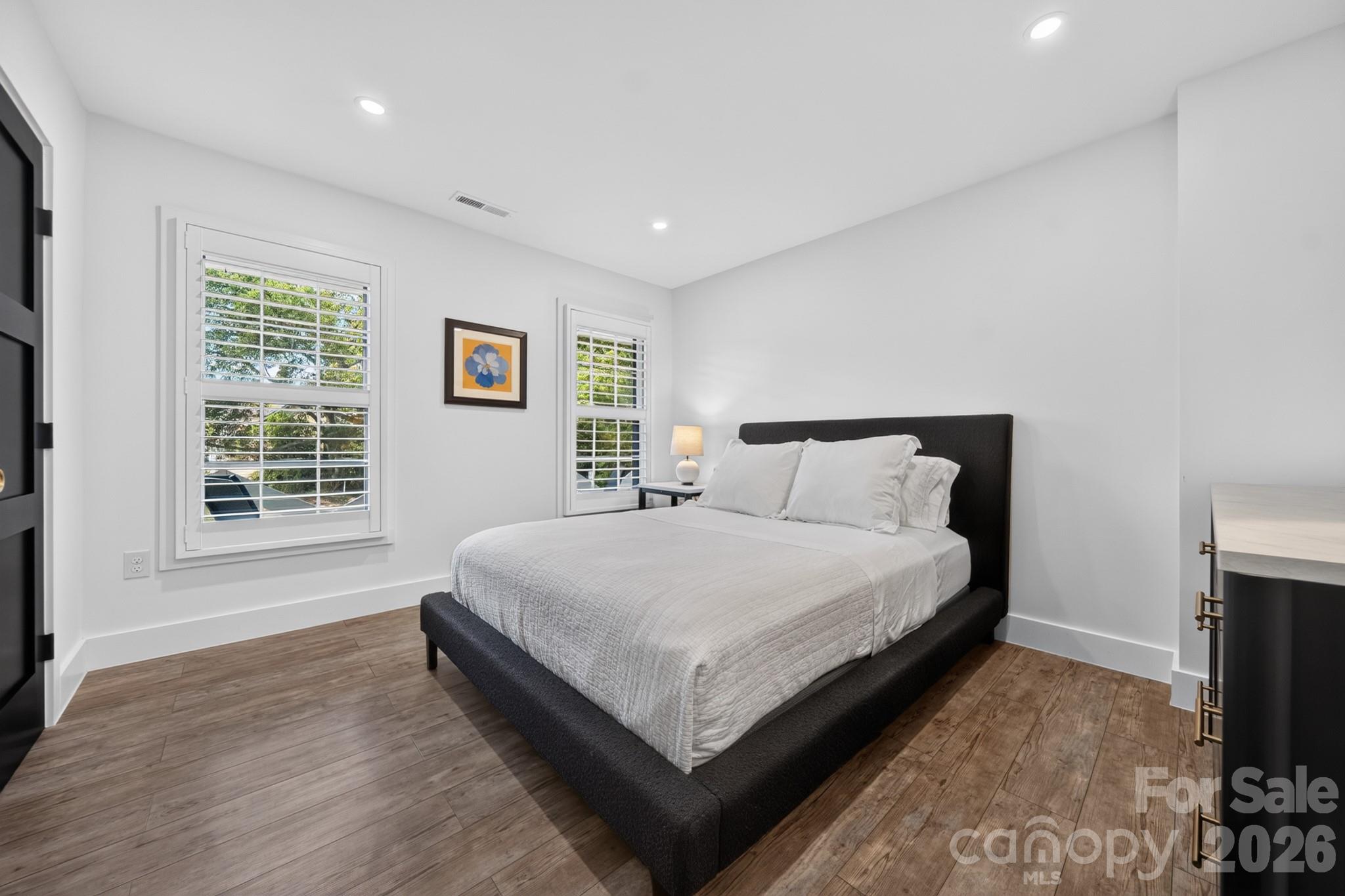 2021 Lynbridge Drive Property Photo 25