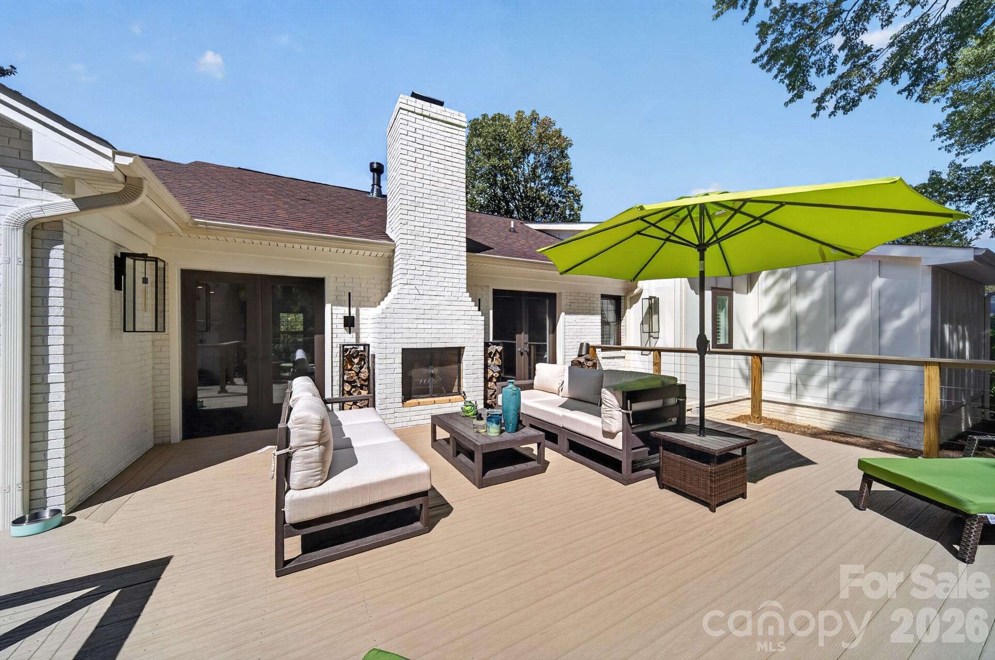 2021 Lynbridge Drive Property Photo 30