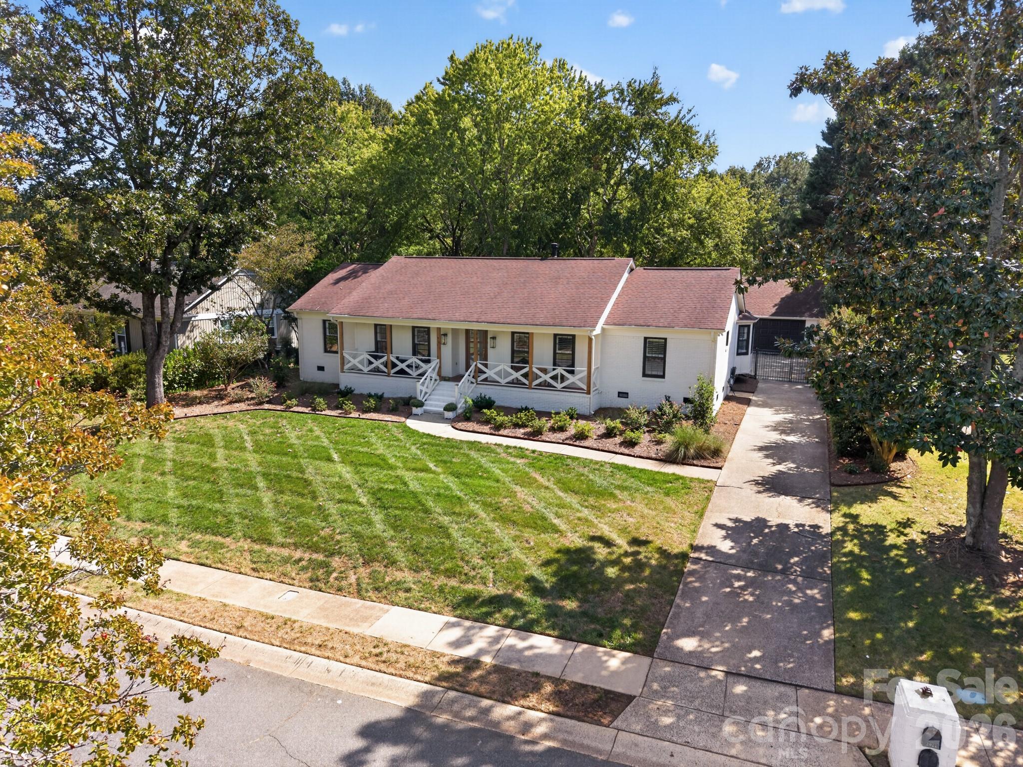 2021 Lynbridge Drive Property Photo 37