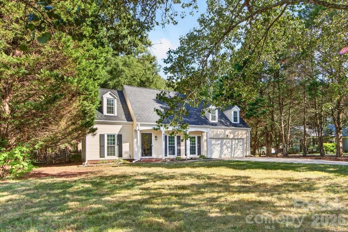 9121 Gamesford Drive Property Photo 1
