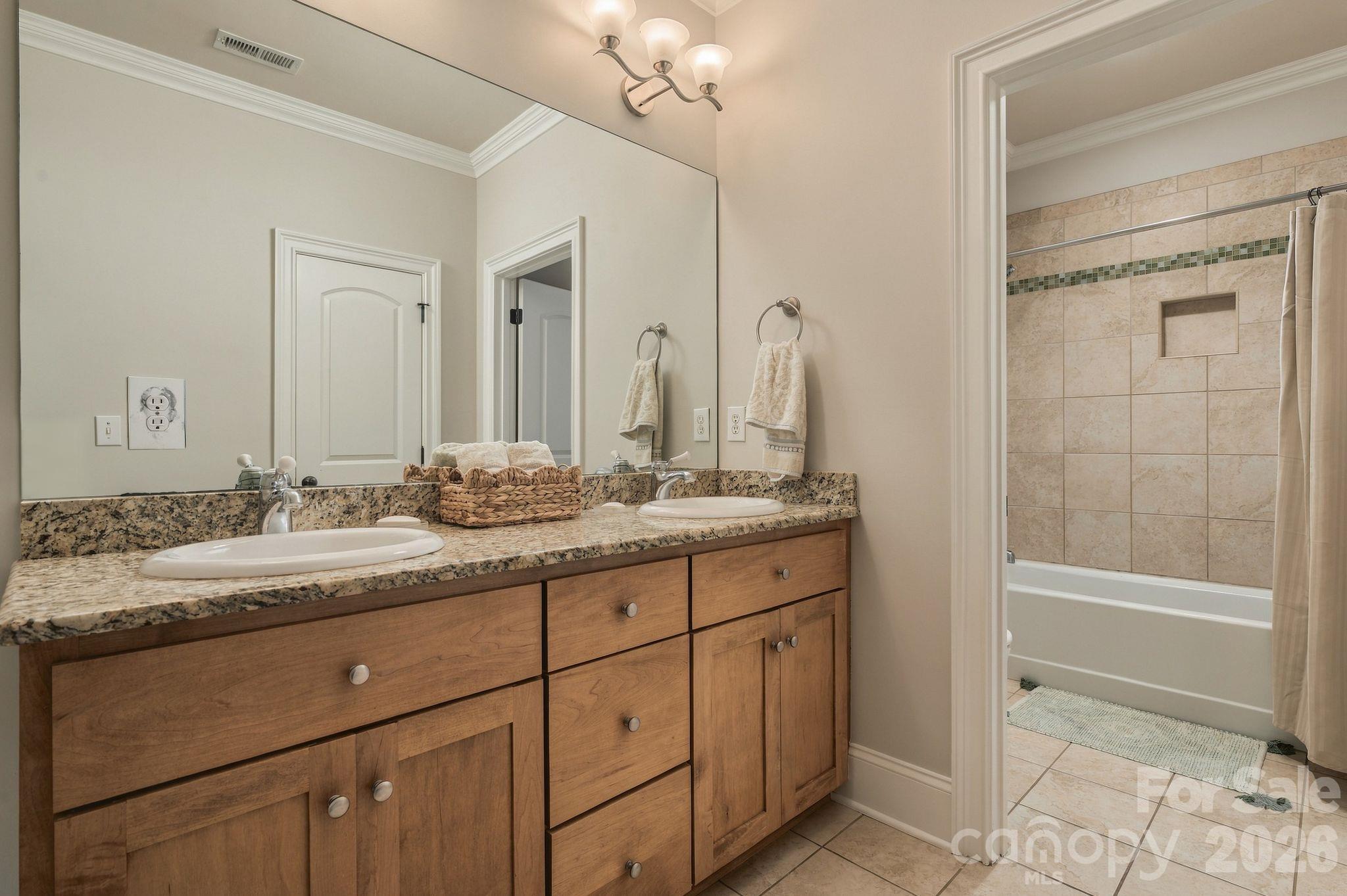 7275 Flowes Store Road Property Photo 23