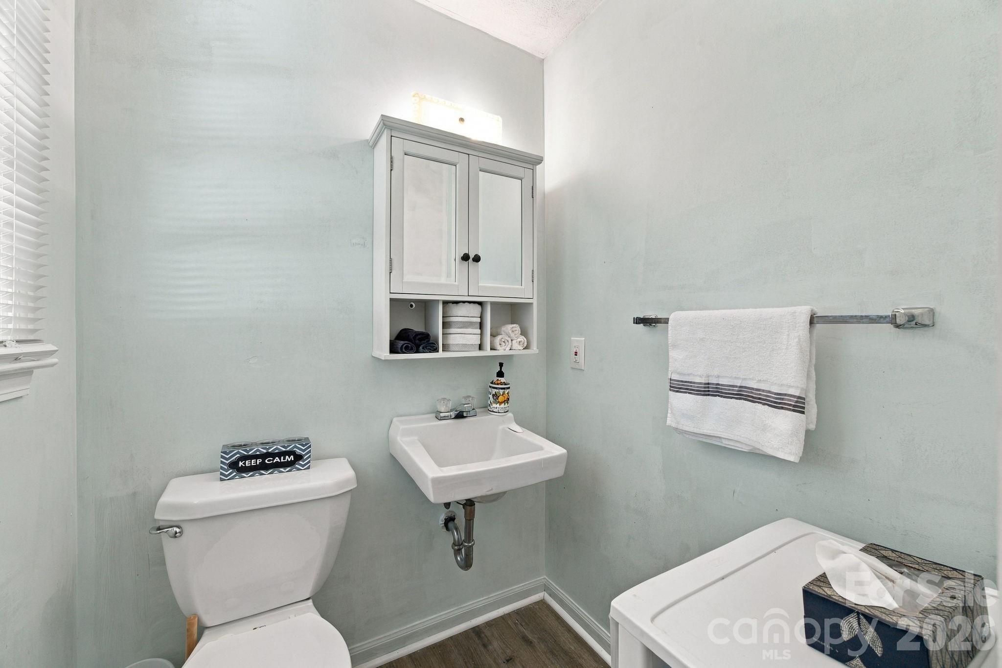 3702 Jonesville Lockhart Highway Property Photo 15