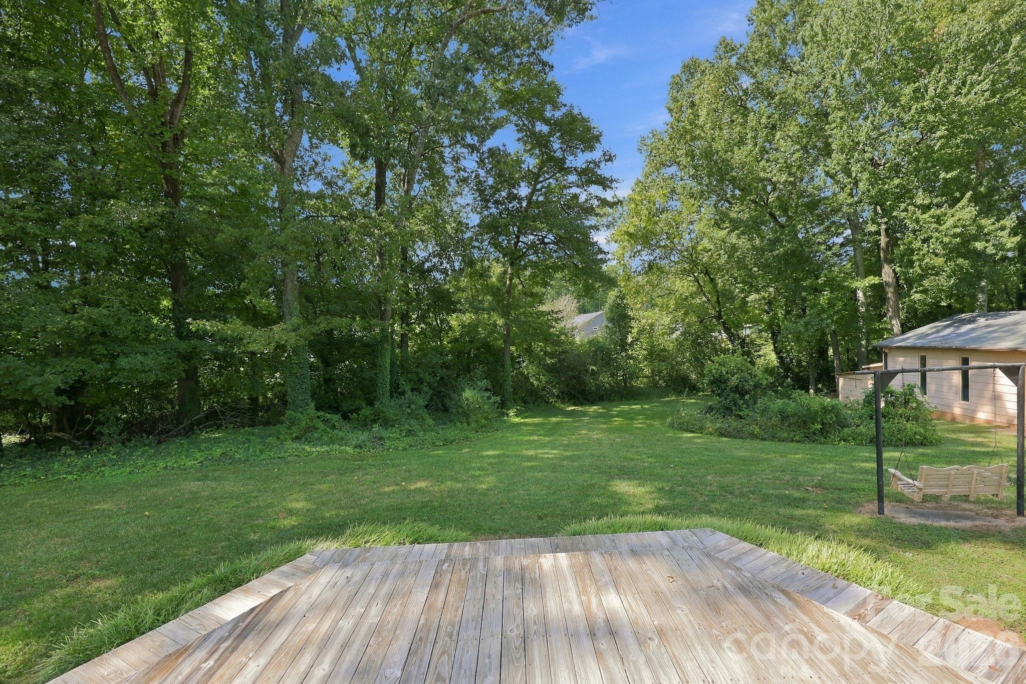 104 Spruce Drive Property Photo 14