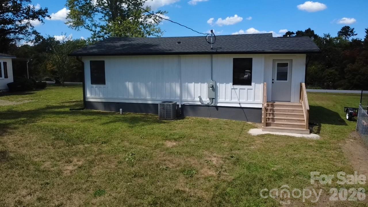 108 Maplewood Knoll Drive Property Photo 3