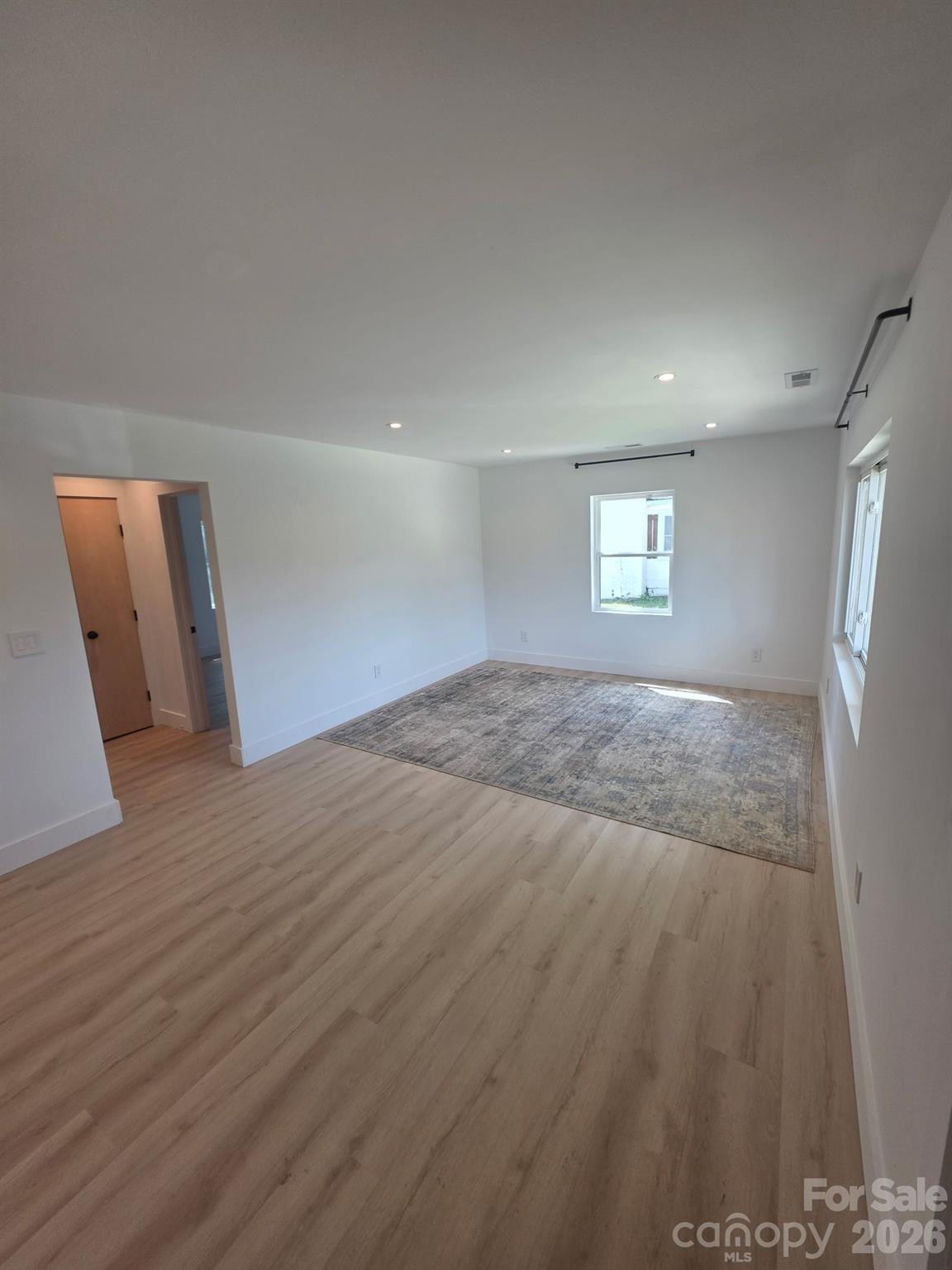 108 Maplewood Knoll Drive Property Photo 6