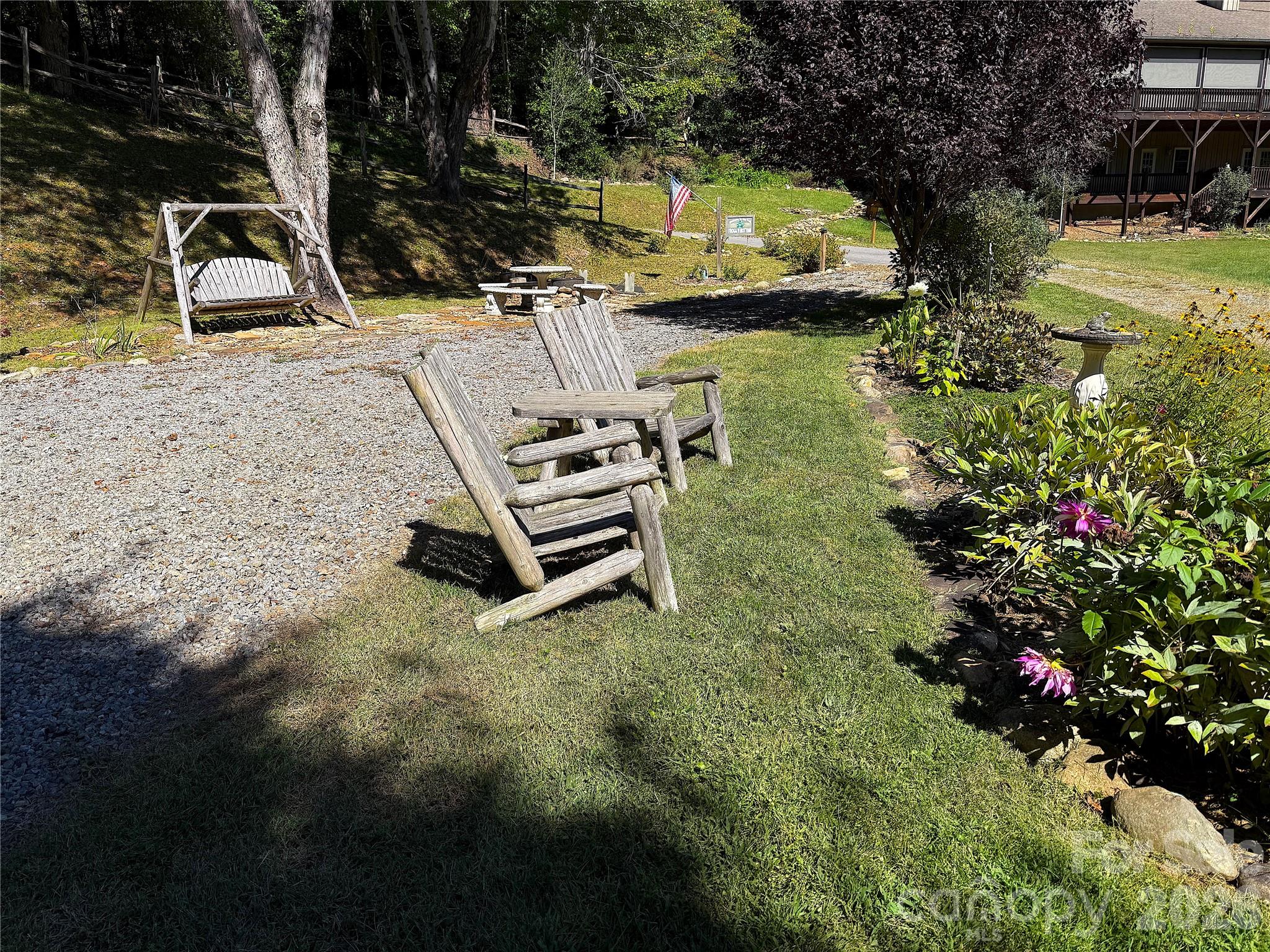 28 Froggy Bottom Trail Property Photo 27