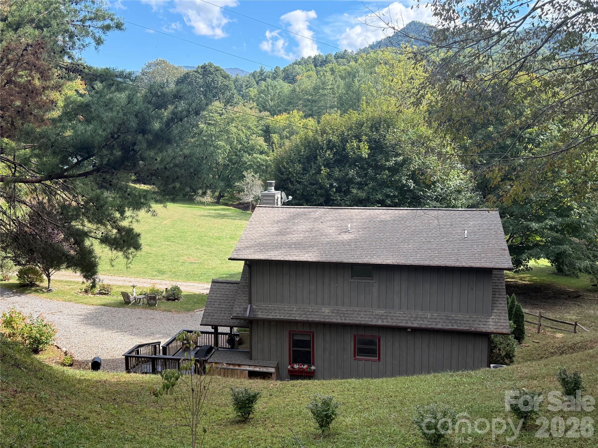 28 Froggy Bottom Trail Property Photo 48