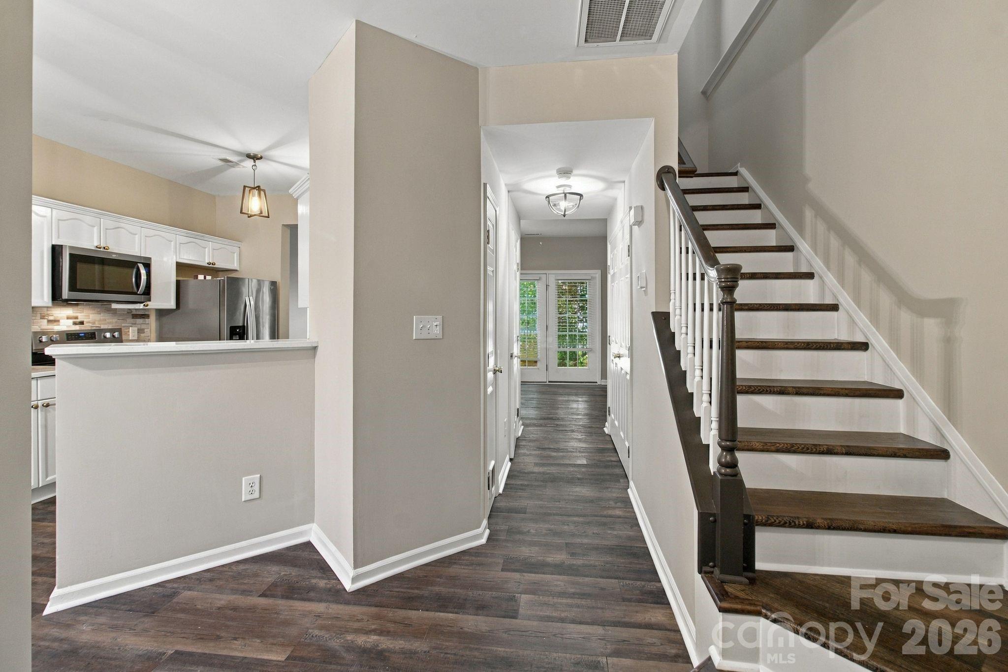 6032 Sapwood Court Property Photo 2