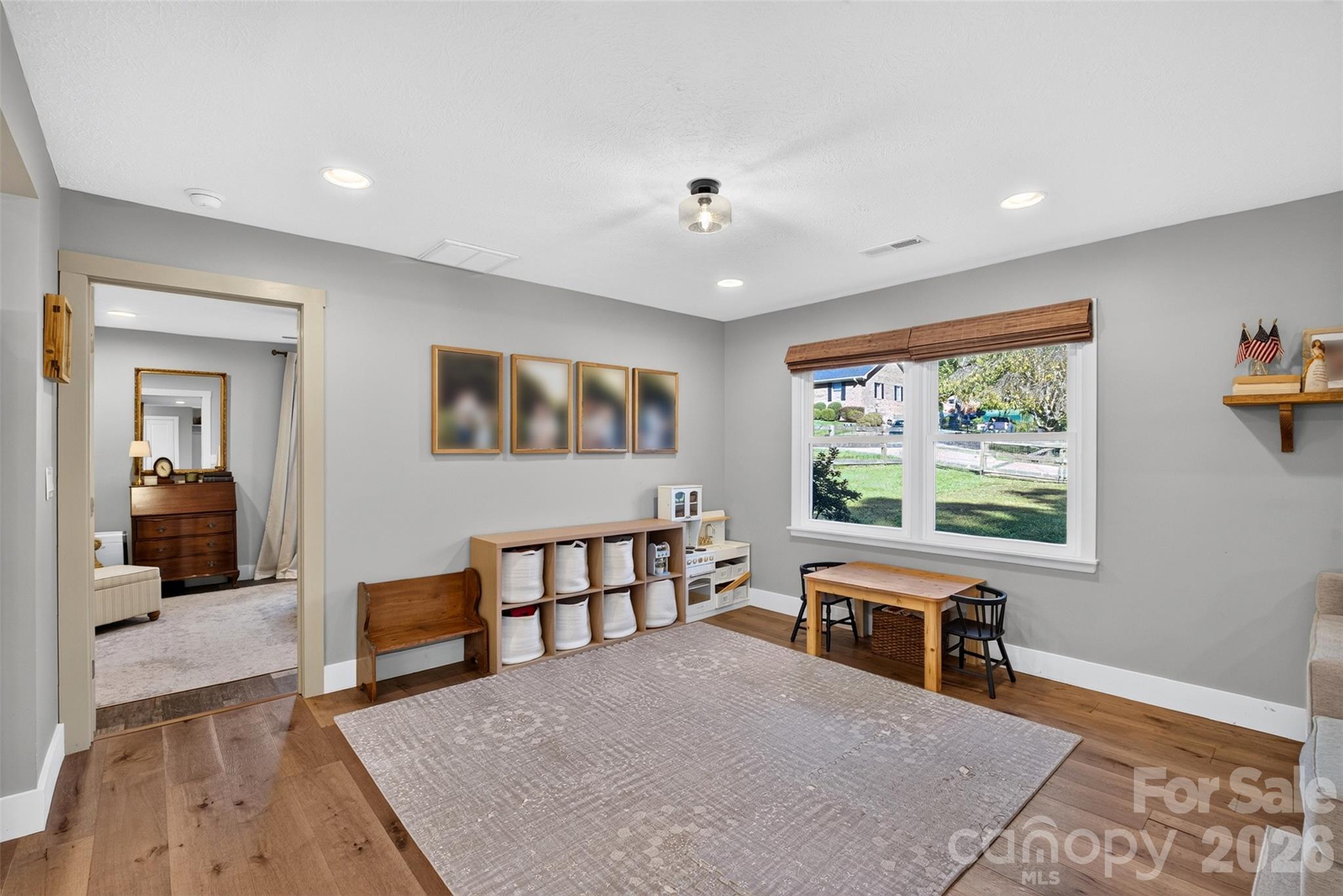 200 Whispering Hills Drive Property Photo 22